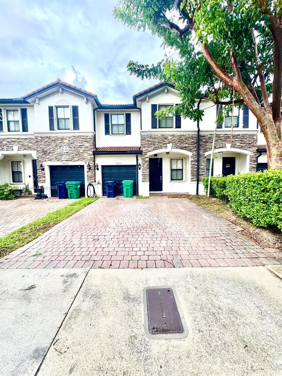 Property photo # 0