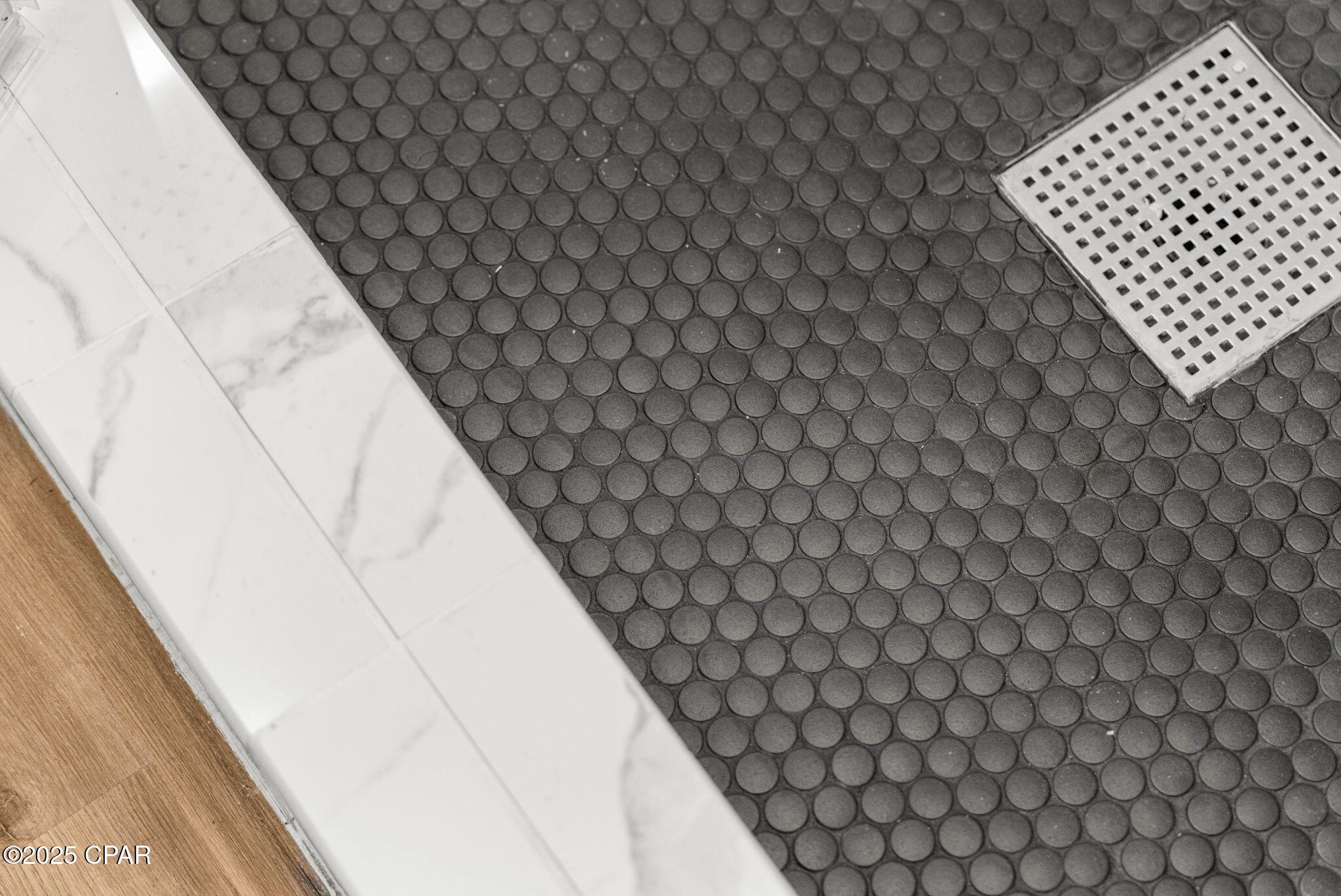 Gdogwucing7w1nst75wbsnxt48wphglzgaexdxrh Lq