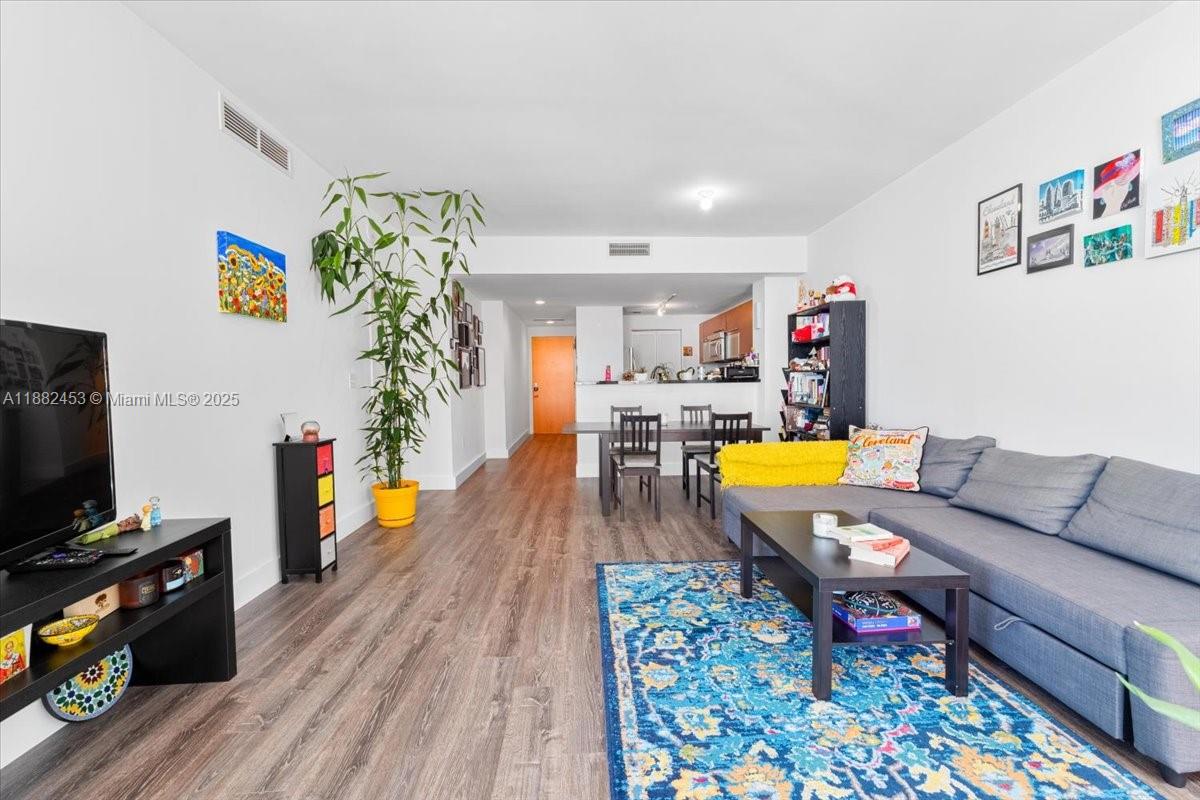 Property photo # 7