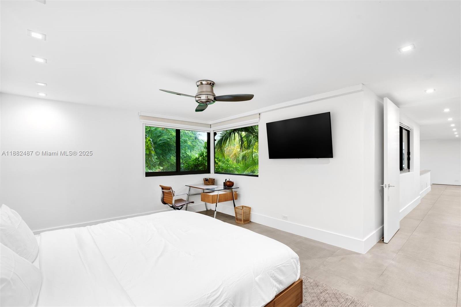 Property photo # 2