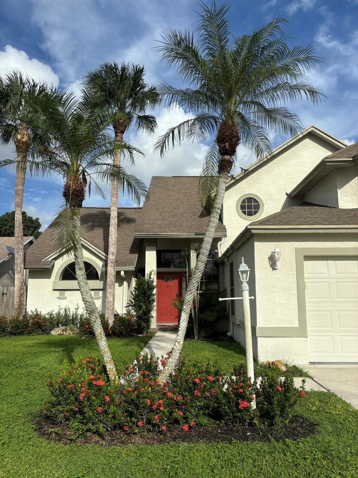 12989 Meadowbreeze Drive