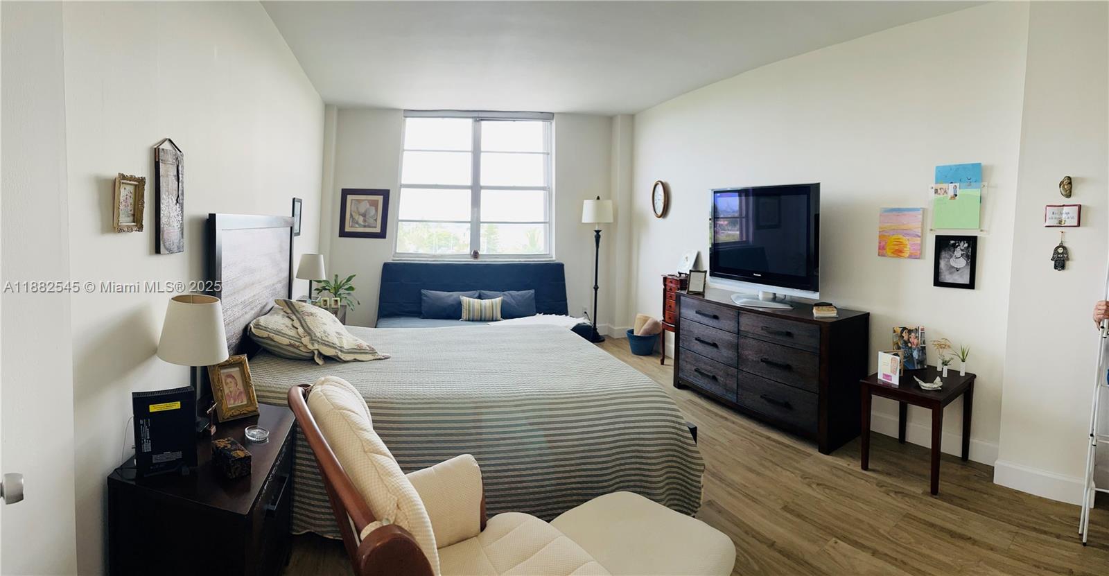 Property photo # 2