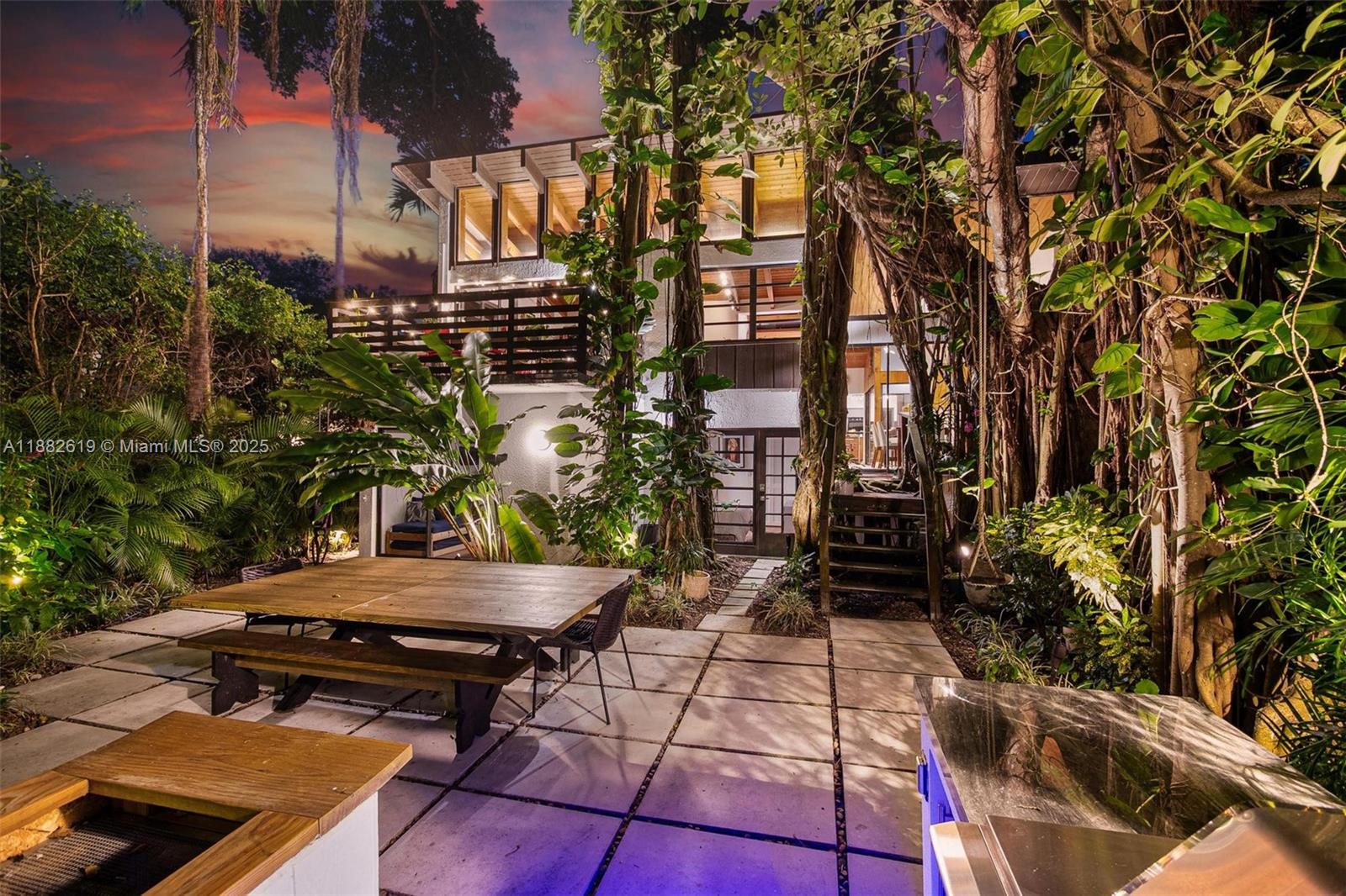 4141 Pamona Ave, Miami, Florida 33133