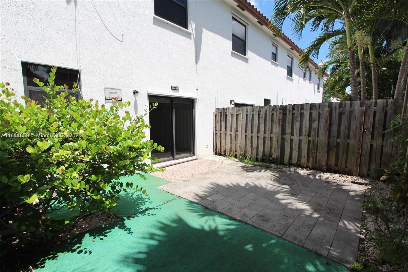Property photo # 4