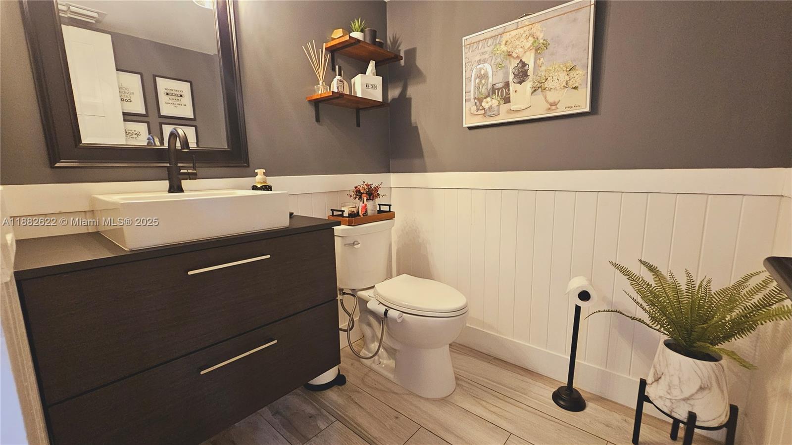 Property photo # 3