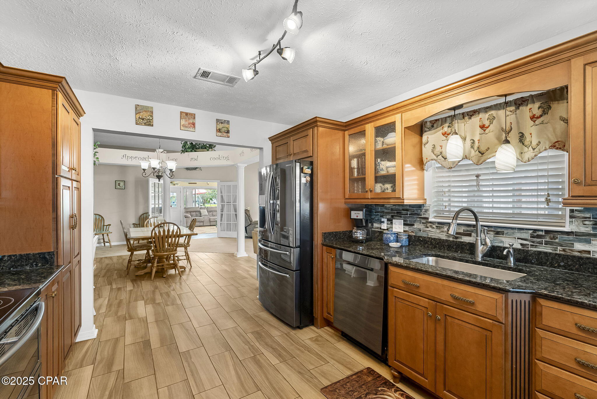 Jpdeoiekpswwst2iavhklso2f_8qzsscir1qzpl98t0