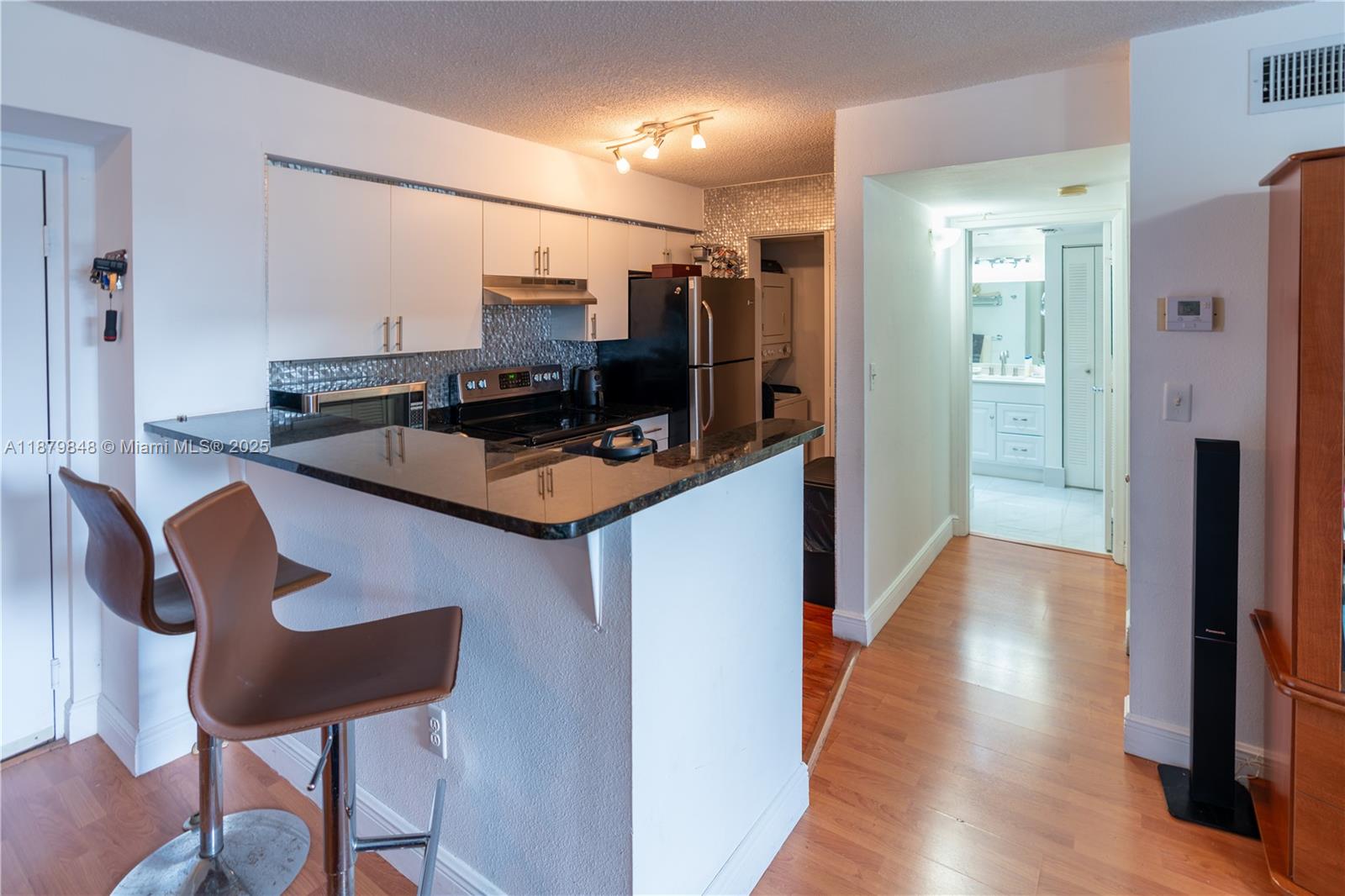Property photo # 4