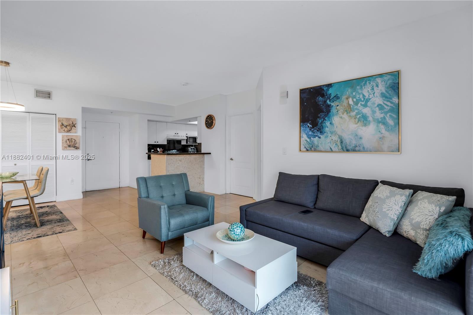Property photo # 2