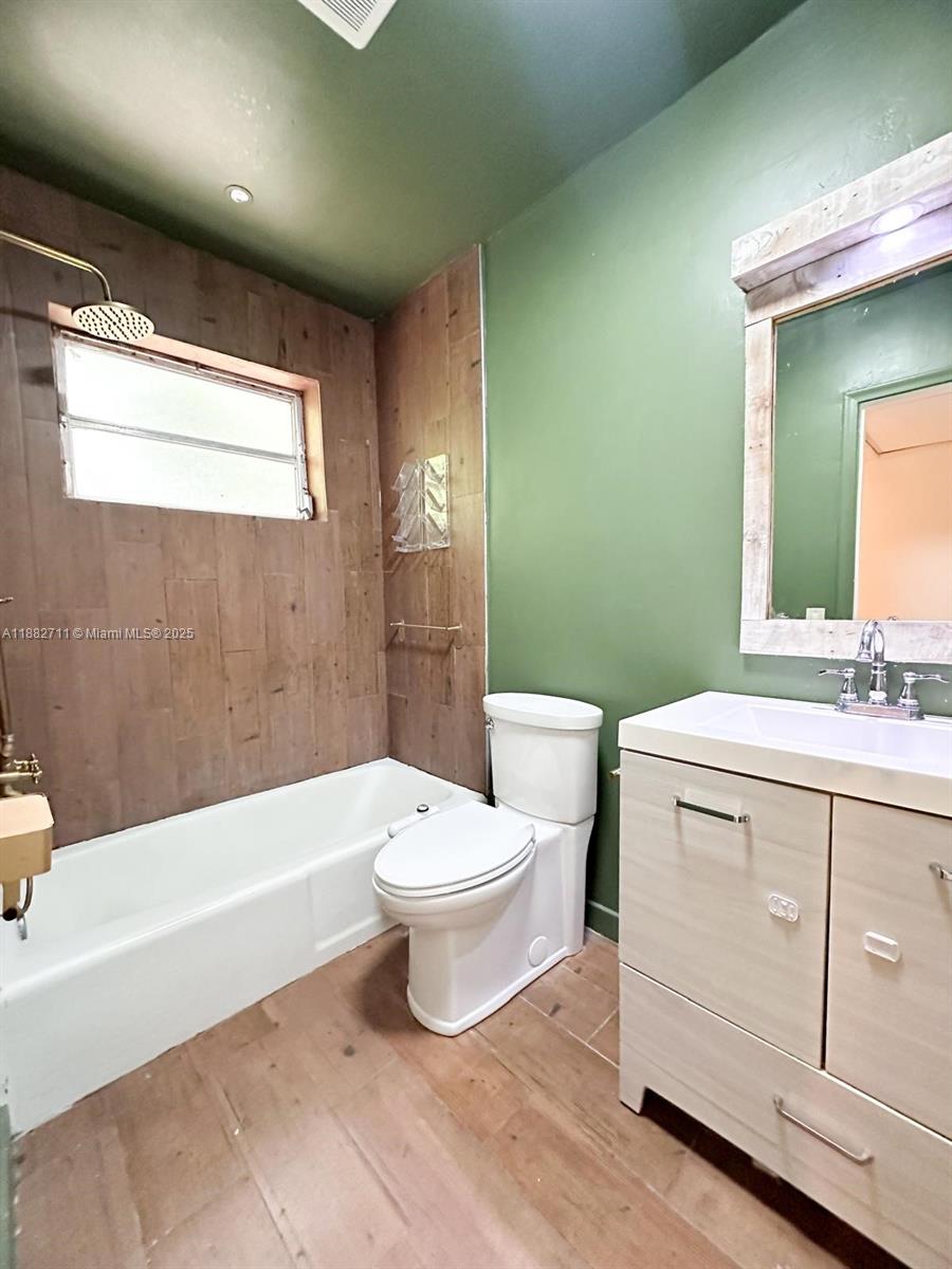 Property photo # 9
