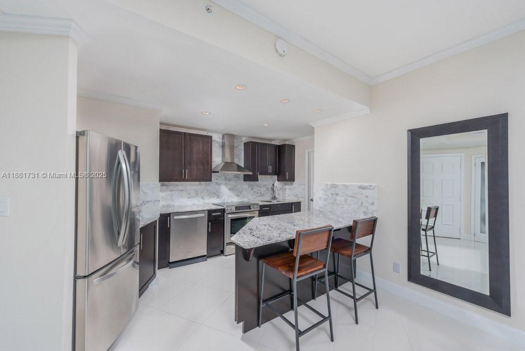 Property photo # 6