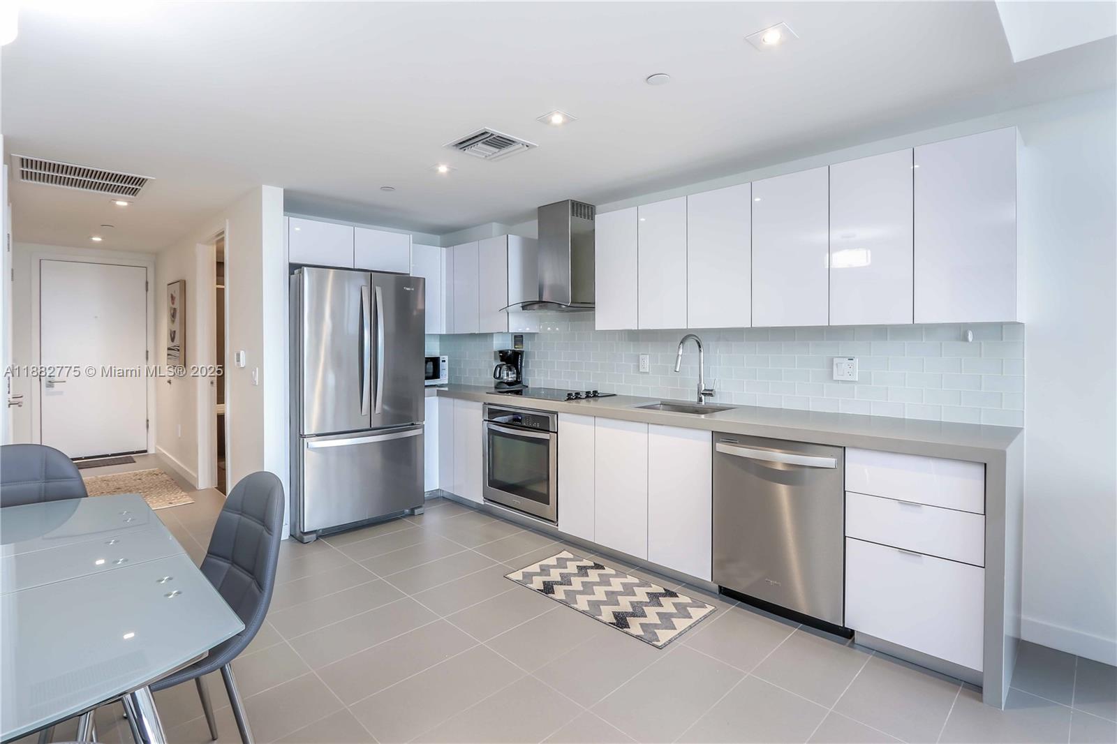 Property photo # 9