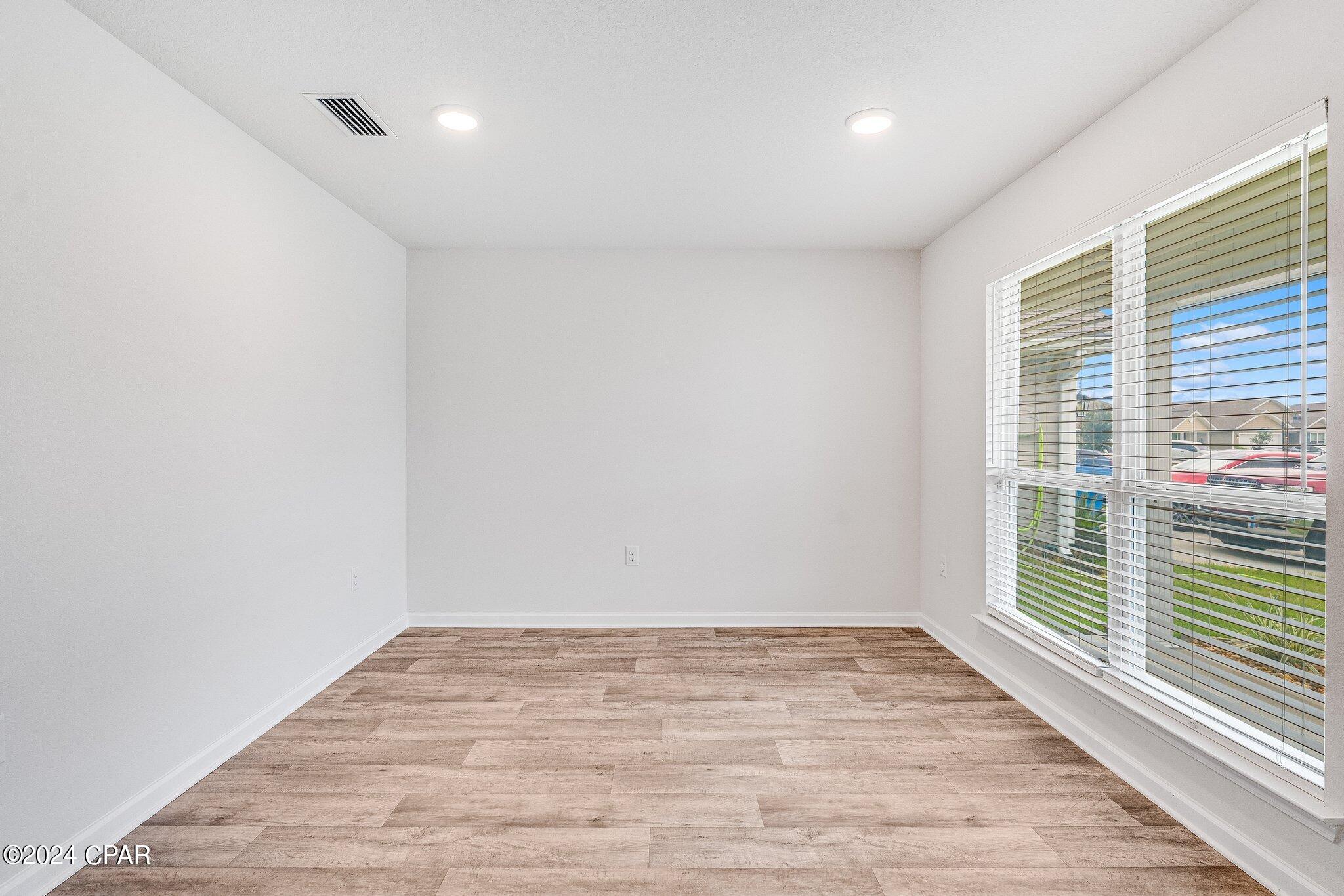 Bmablxqhsizod5wdb4fwnfc9hlrunsaa6sqim3sioyk