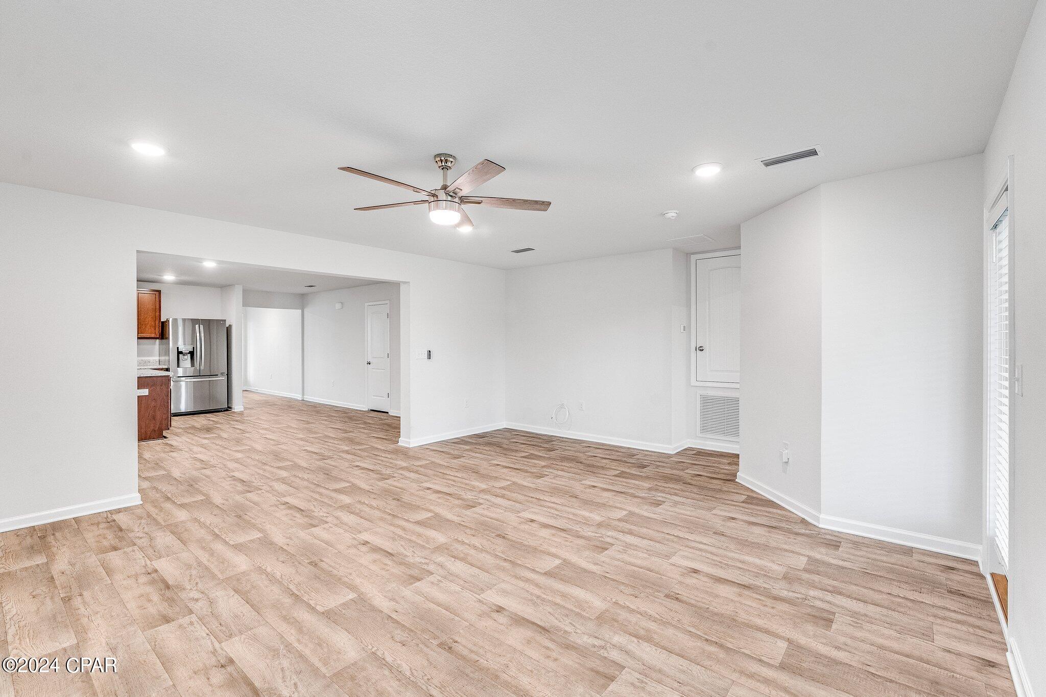 9sb_d3ovag6_nymv Osktgbu3s4tdlzkgr6p19zqy30