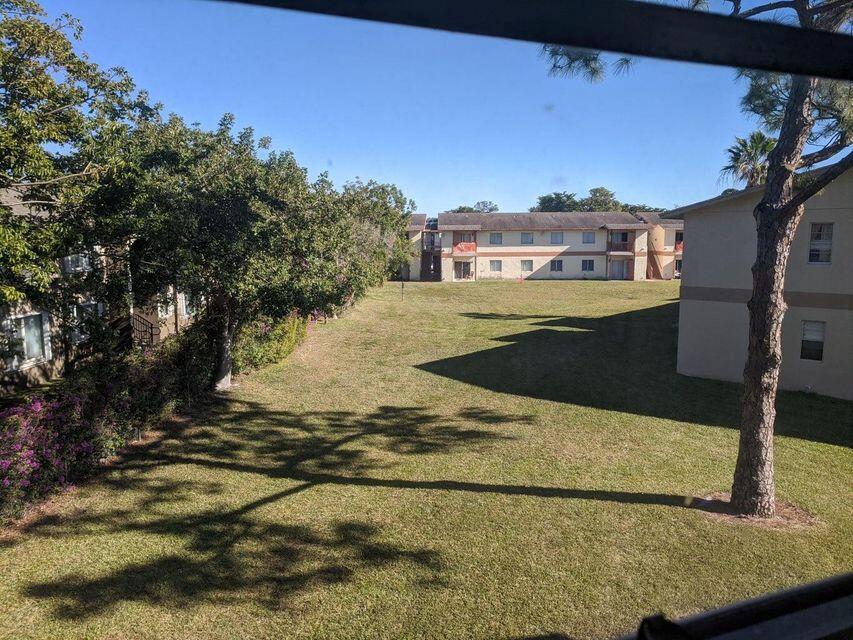 Abbey Park Gardens I Cond