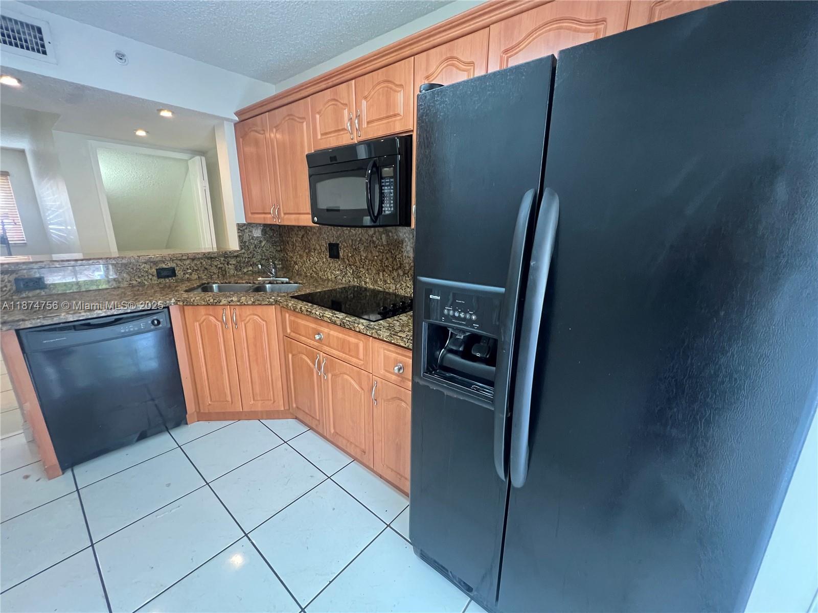 Property photo # 9
