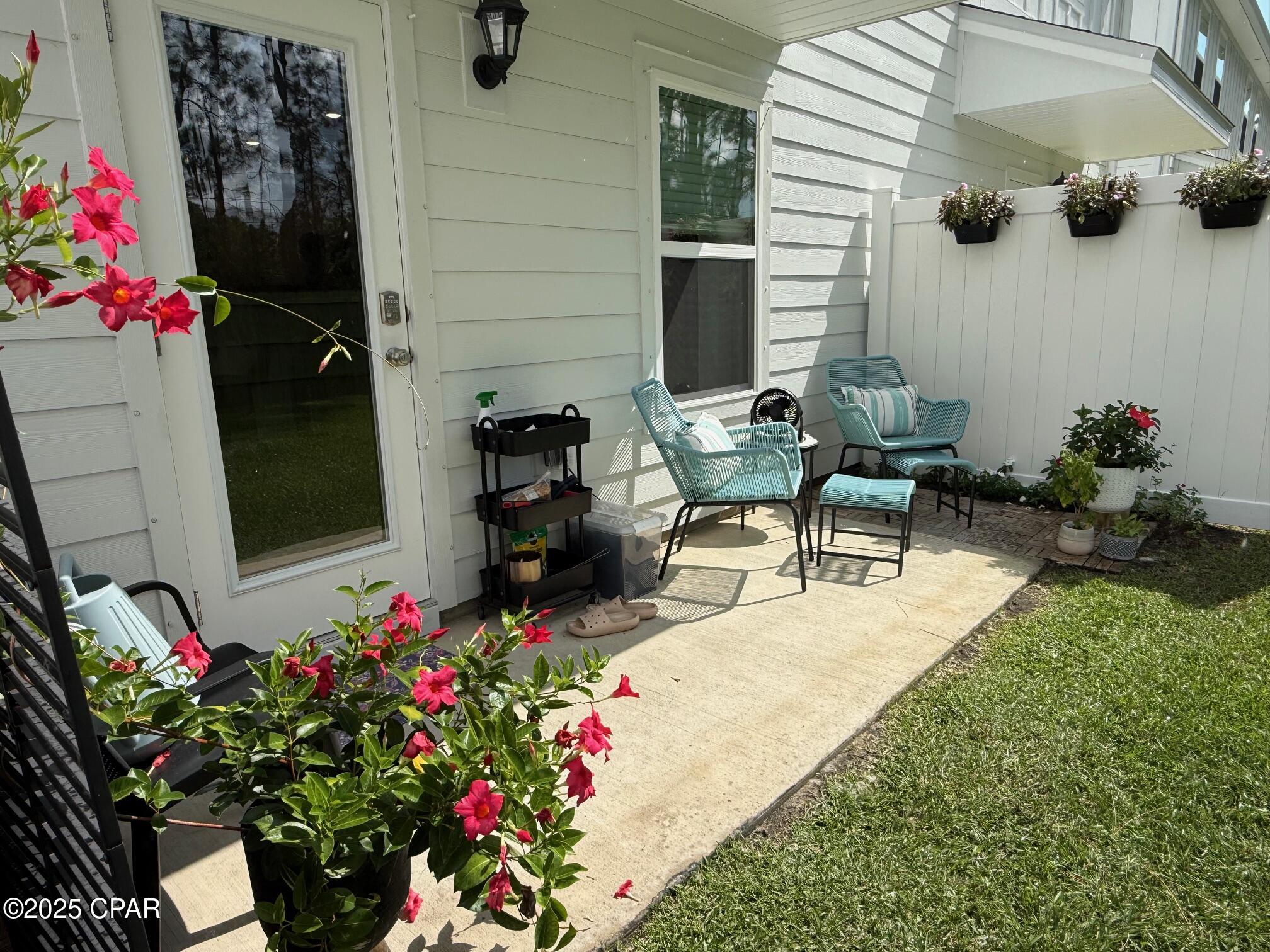 Image 14 For 467 Melrose Way