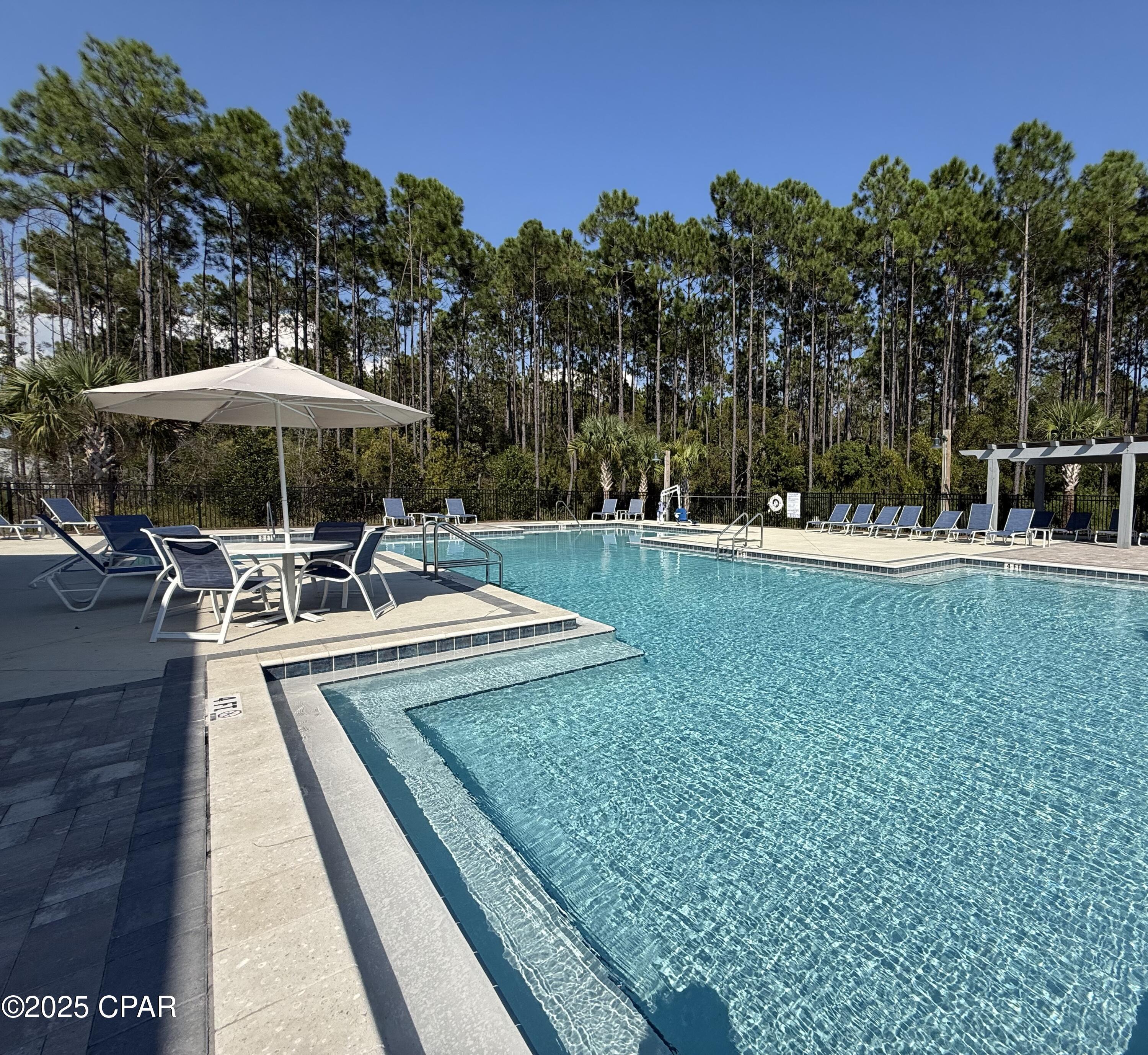 Image 36 For 467 Melrose Way