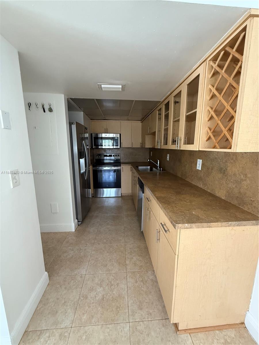 Property photo # 8