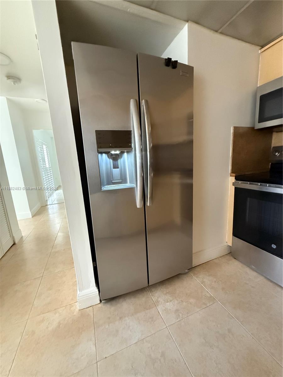 Property photo # 4