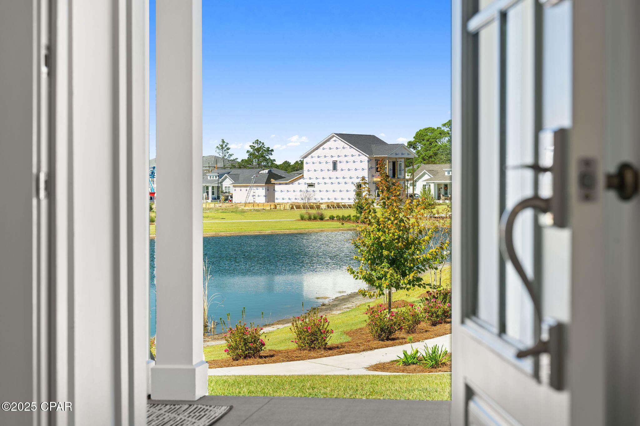 F6_o1ywekqb2bd_sfindd4mkzi8ti Aj Sqn5a33vf8