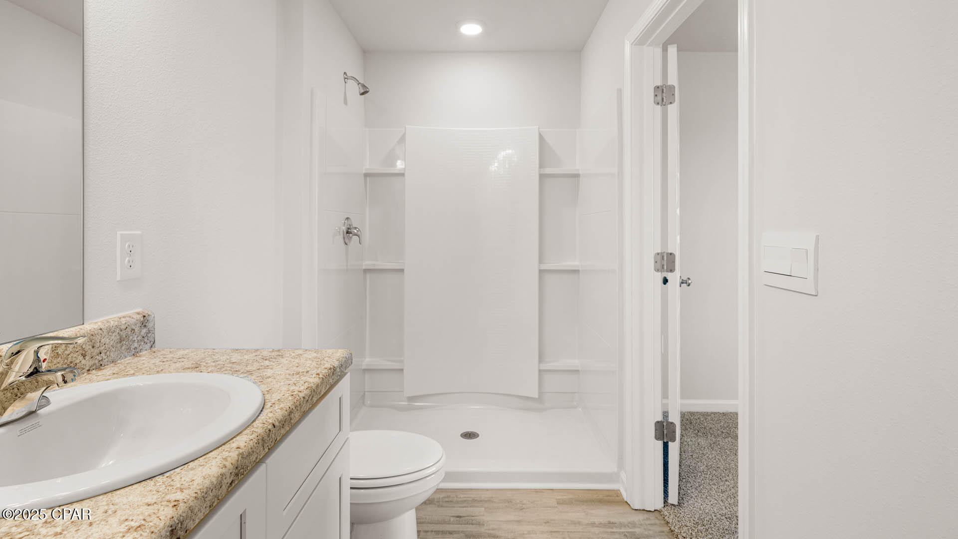 9p1uel6kfmiknby7zykk4nfoxd7ud0g7oq01f_5 _hk