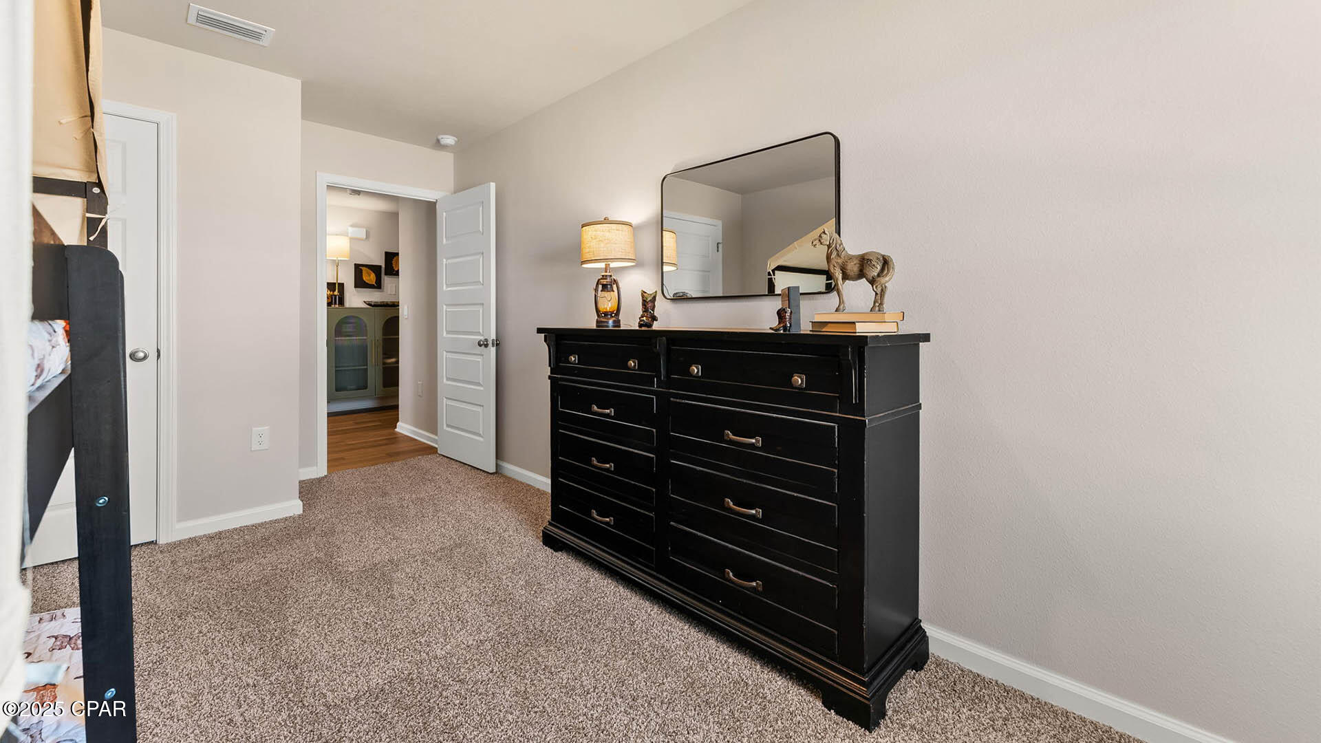 Lnacovtbl1d 5jx6zql10btrnax9oqhtqlki8l7is1m