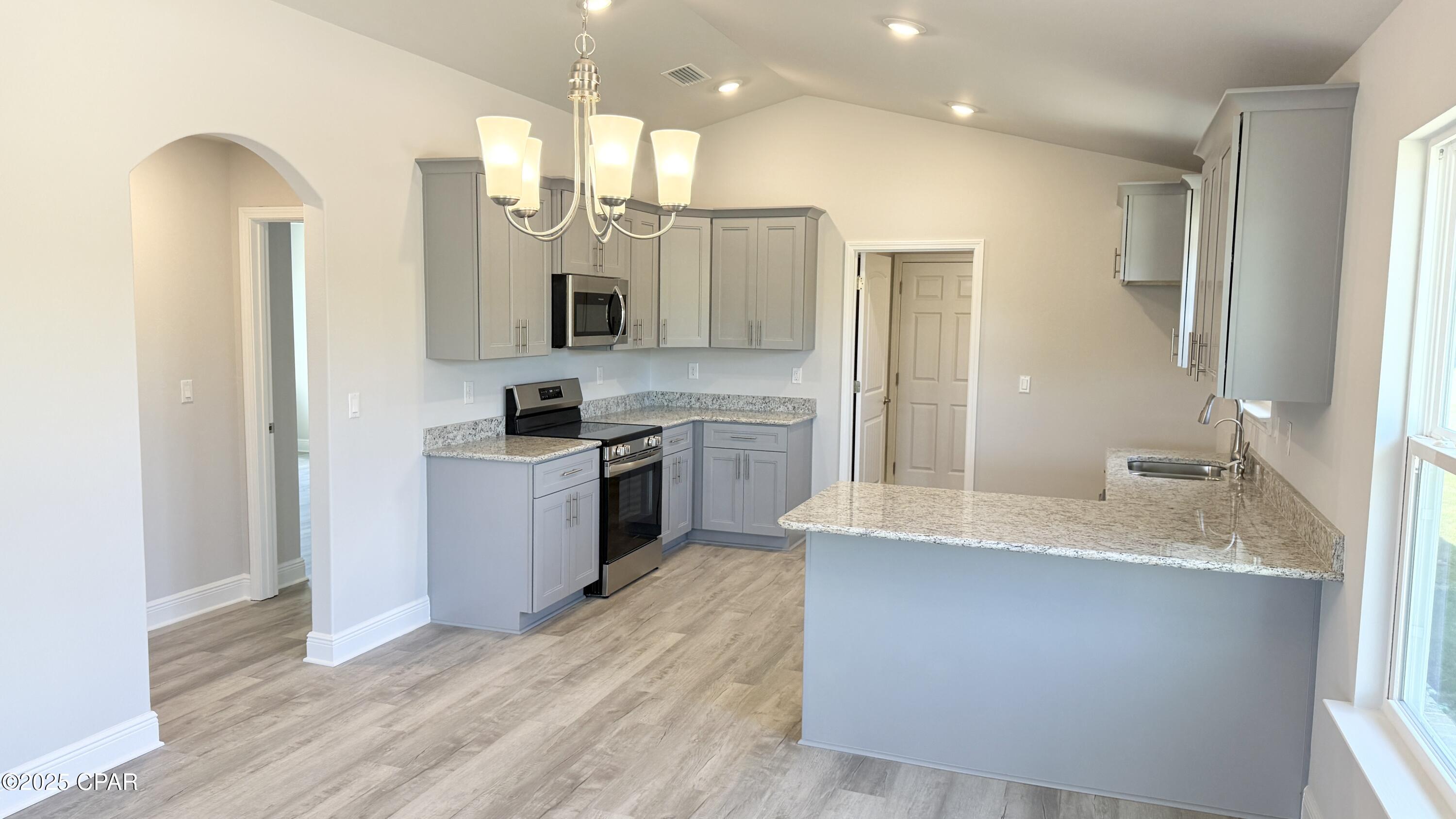 Nfy2ngb5s9lslrsutxsfwqpdqjalii2fnl8gtqjeuxy