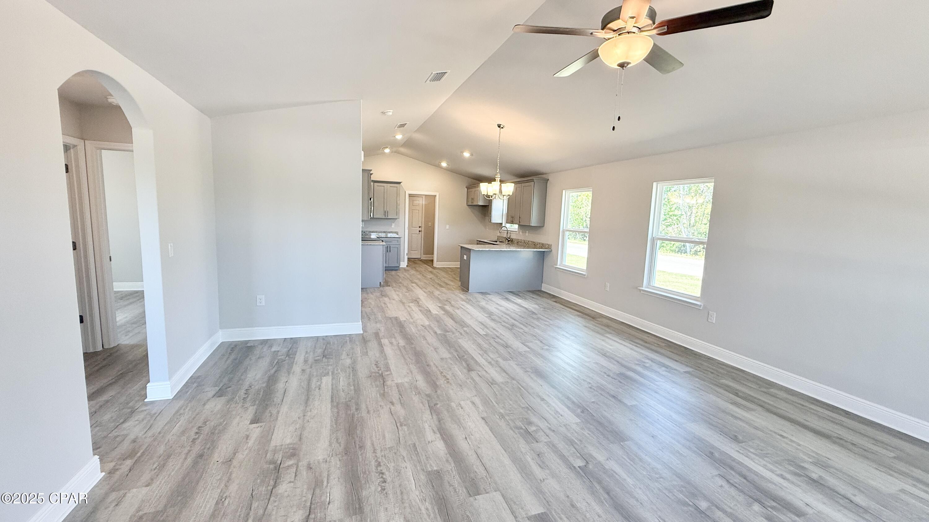 0lijdiodyywrutfacfrsx7nfufbia09cseeyis_p75e