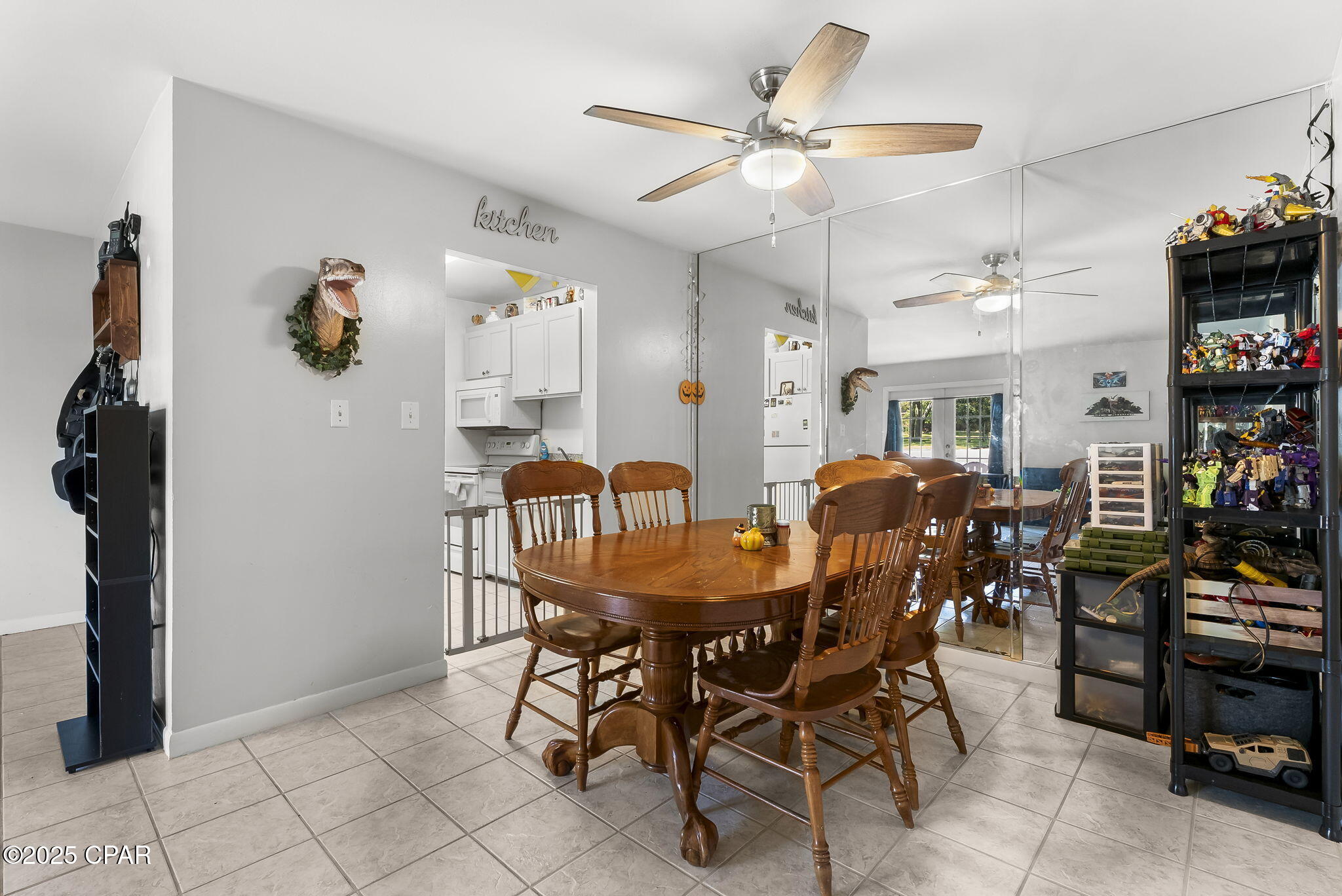 Image 10 For 2100 Beach Drive A101