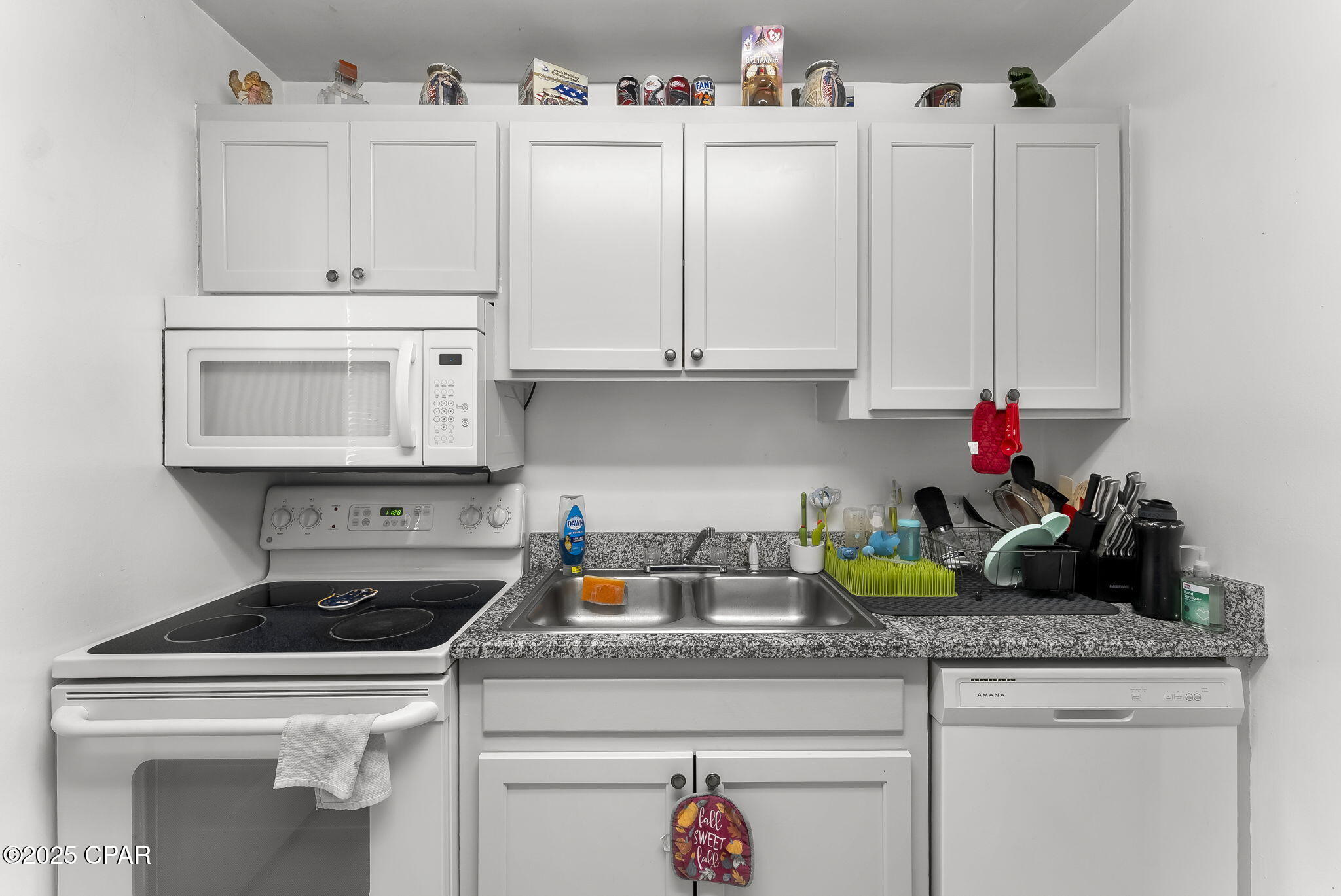 Image 15 For 2100 Beach Drive A101