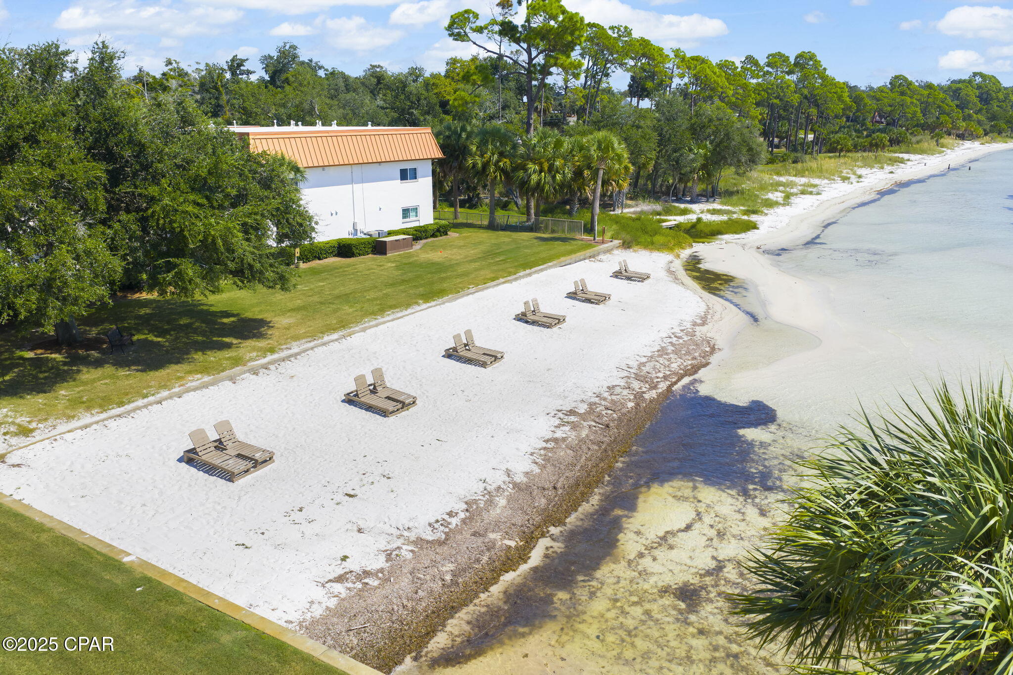 Image 31 For 2100 Beach Drive A101