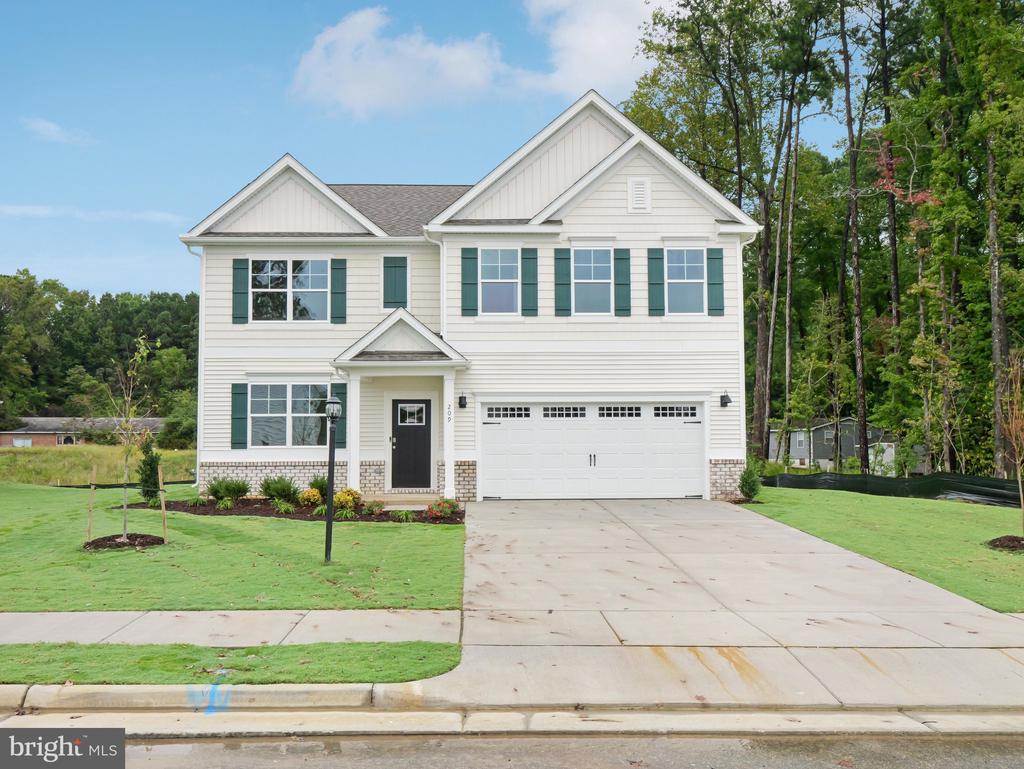 QUICK MOVE-IN! Welcome to the 2,511 sq ft Hayden model - a stunning new home on a spacious 1.5 acre homesite in the heart of Keswick, VA. This thoughtfully designed floor plan offers an open-concept main level with a spacious living room, dining area, modern kitchen with walk-in pantry, a full bedroom and bath, plus a versatile flex room perfect for a home office or playroom. Upstairs, you'll find a second living space, a luxurious primary suite with two large walk-in closets and a spa-like bath, three additional bedrooms, a full bath, and convenient upstairs laundry. Nestled just minutes from Charlottesville, Green Spring Estates blends modern comfort with timeless Virginia charm, surrounded by scenic countryside, wineries, mountain views, and historic attractions - everything you need to live, work, and play in peaceful luxury.