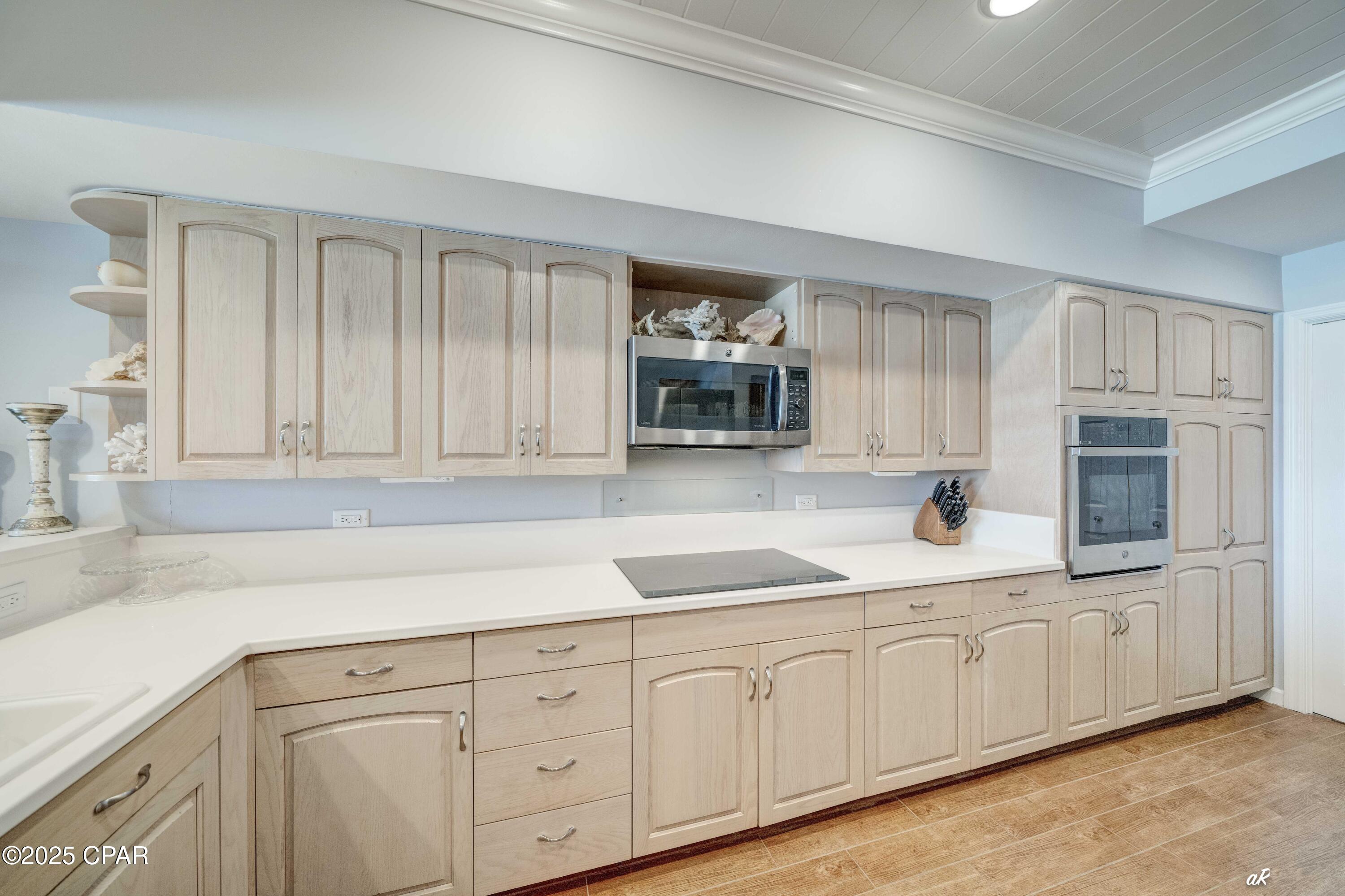 Ikbhpfz8cy3g3oqd3mhjsjrlkkgautfuxublckgt1mg