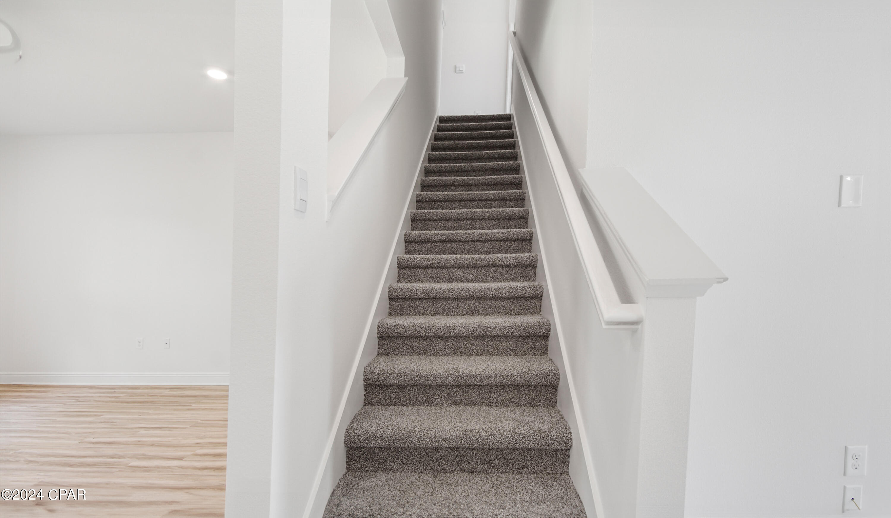 Image 19 For 437 Wolcott Way