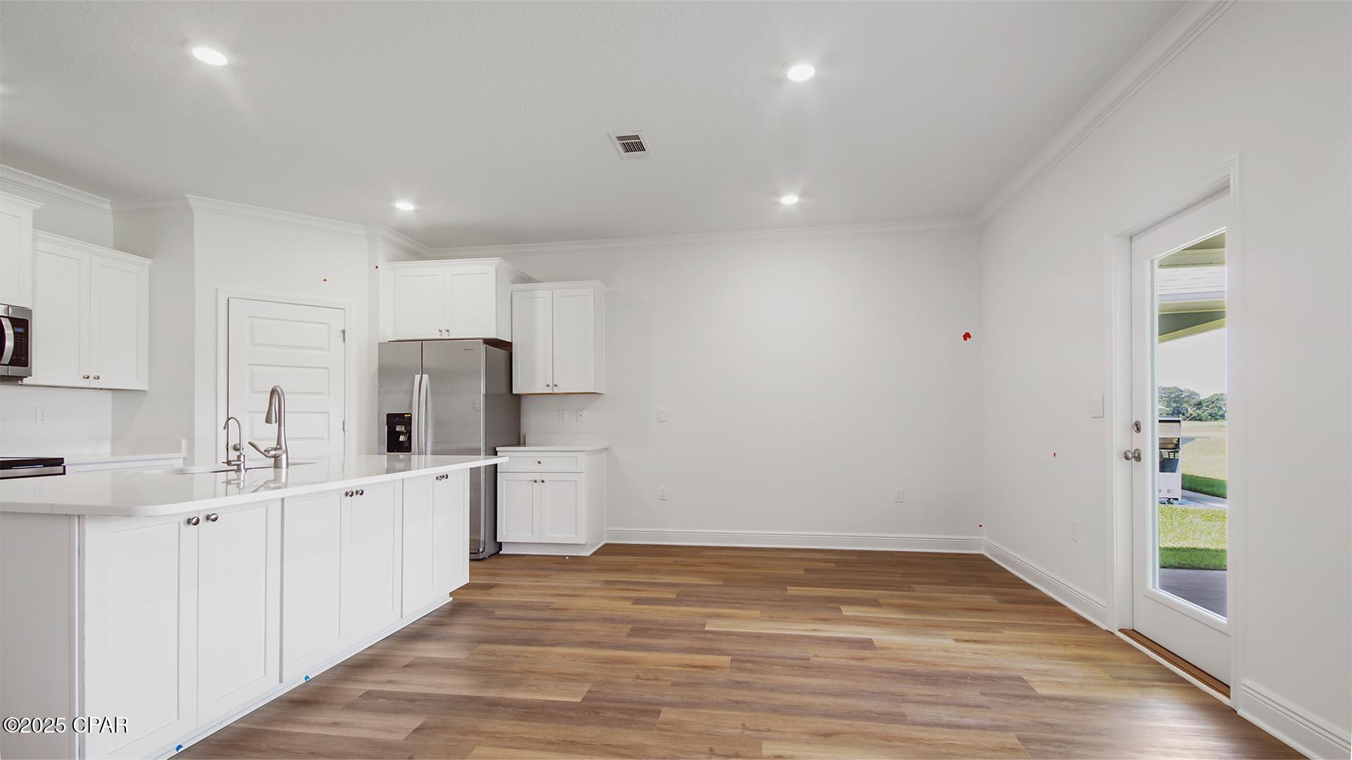 Image 6 For 430 Wolcott Way