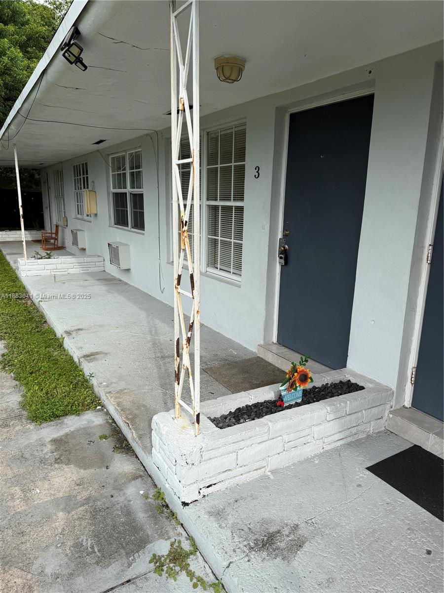Property photo # 0
