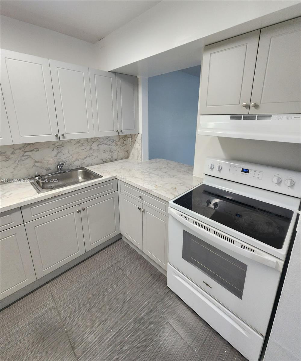 Property photo # 7