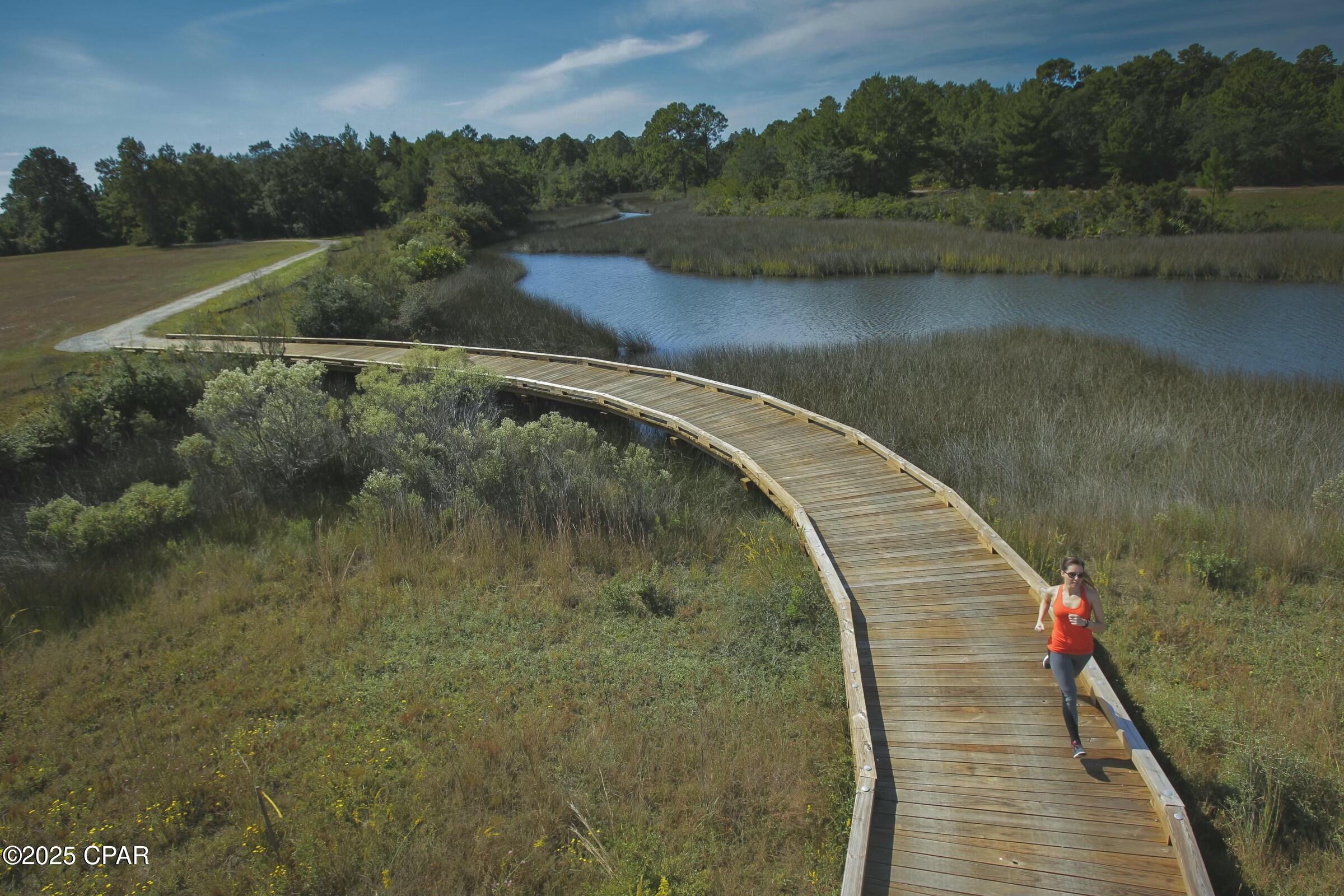 Xc1h0pfbah1qtbc7rn_fbus5w2ovjgxc85qp3_pjaky