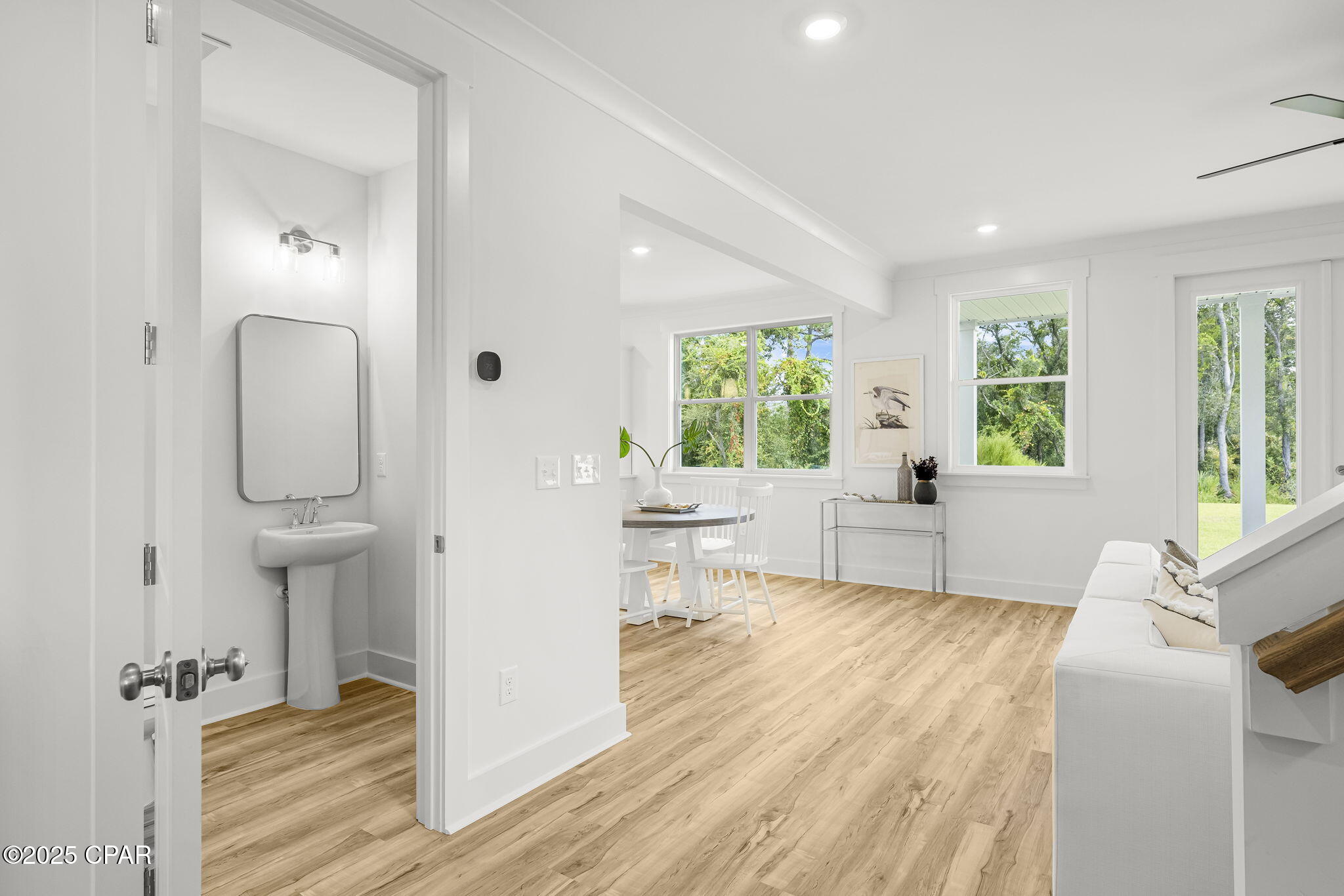 J1_40smiqb7bfcd3bysaeqsn8vln6c41nvin0e00yum