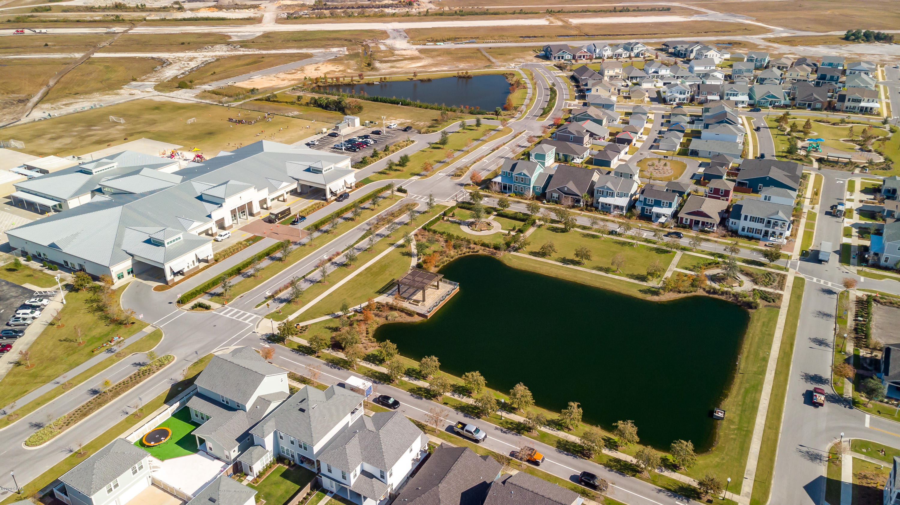 Odu4zuhpm4ovff3x Xitirzenb Lilpewg_apcwkama