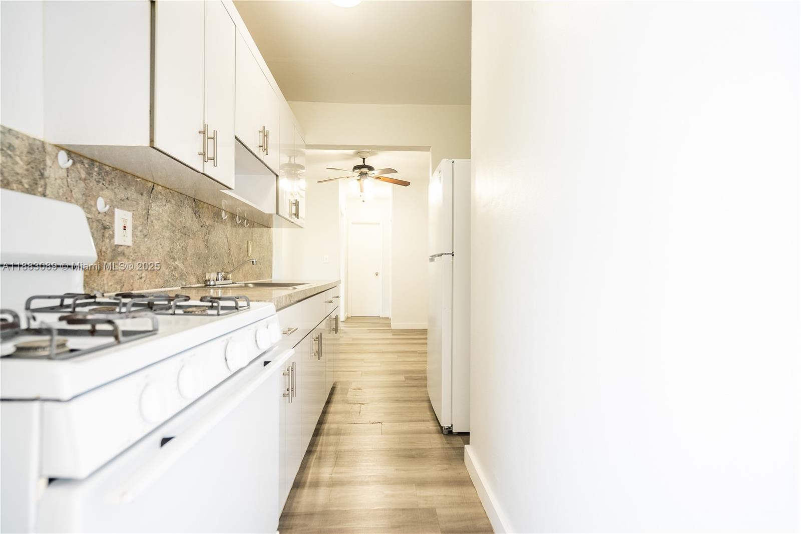 Property photo # 8