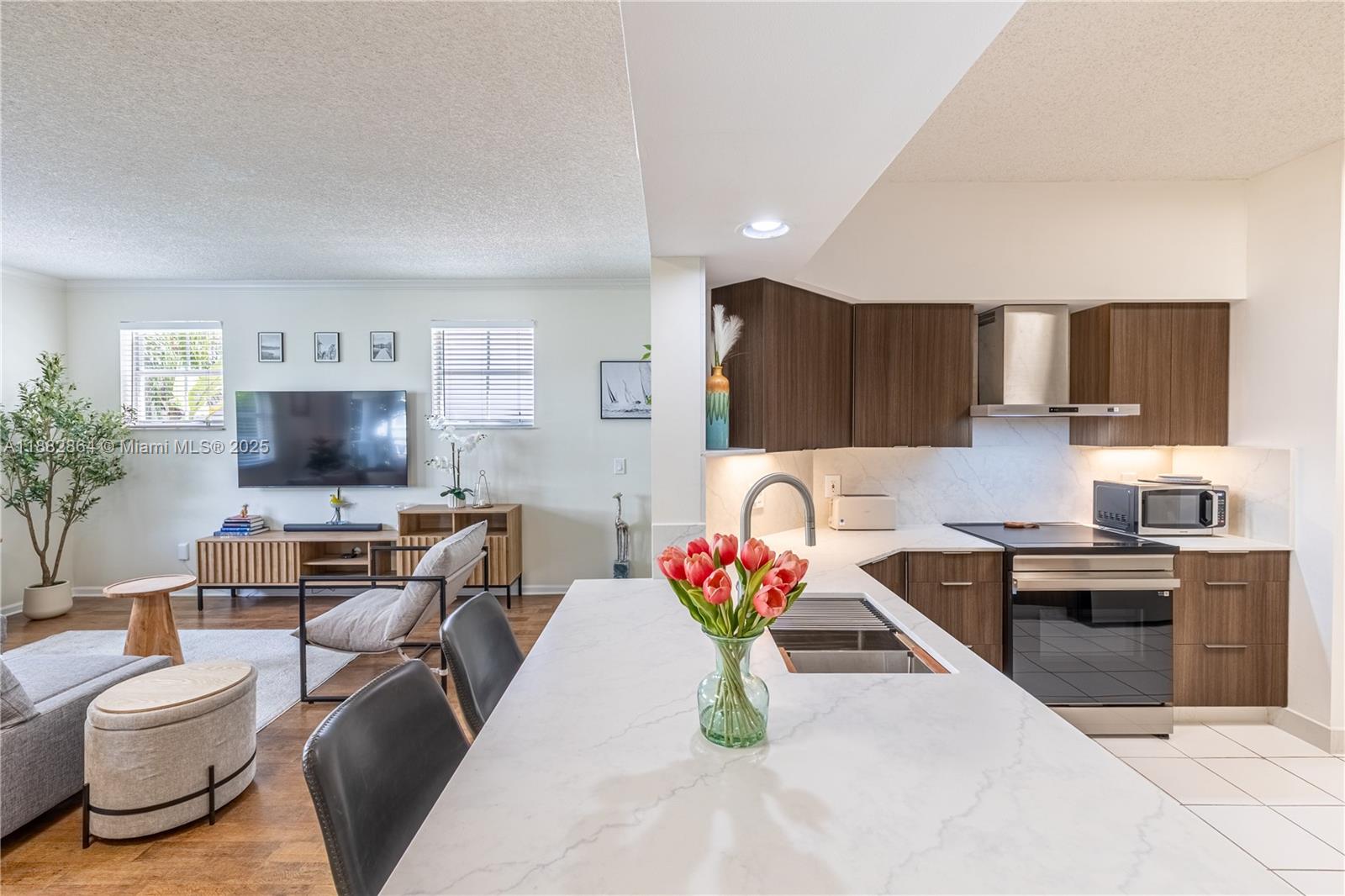 Property photo # 8