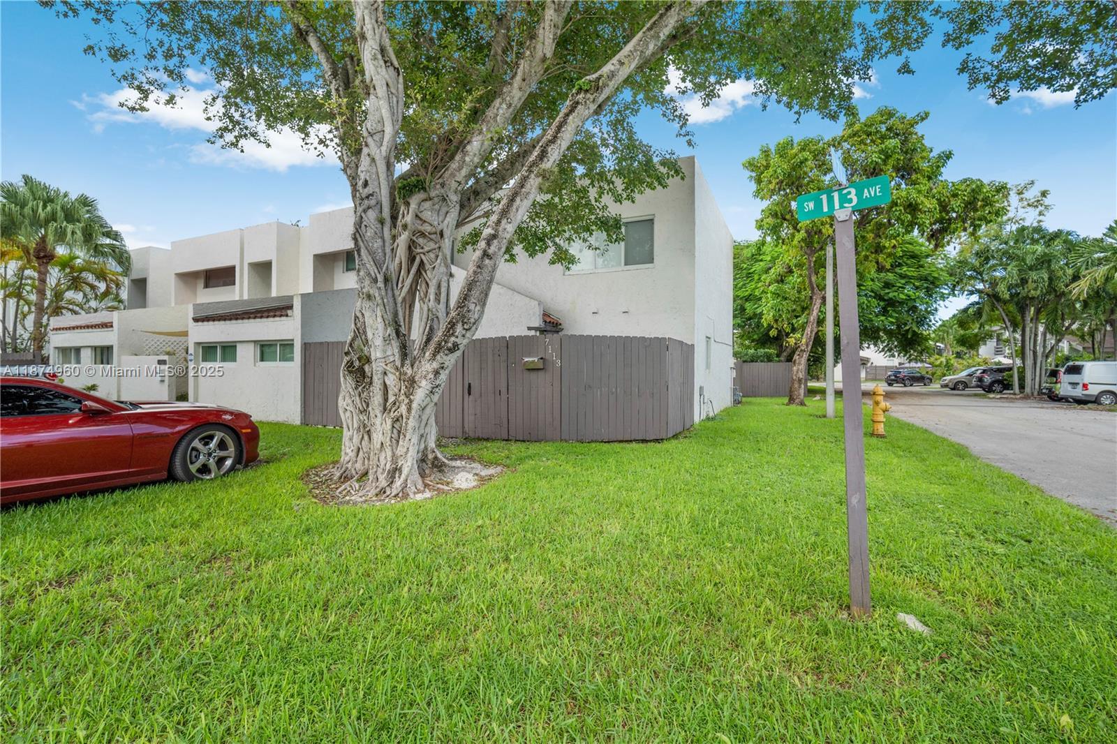 Property photo # 0