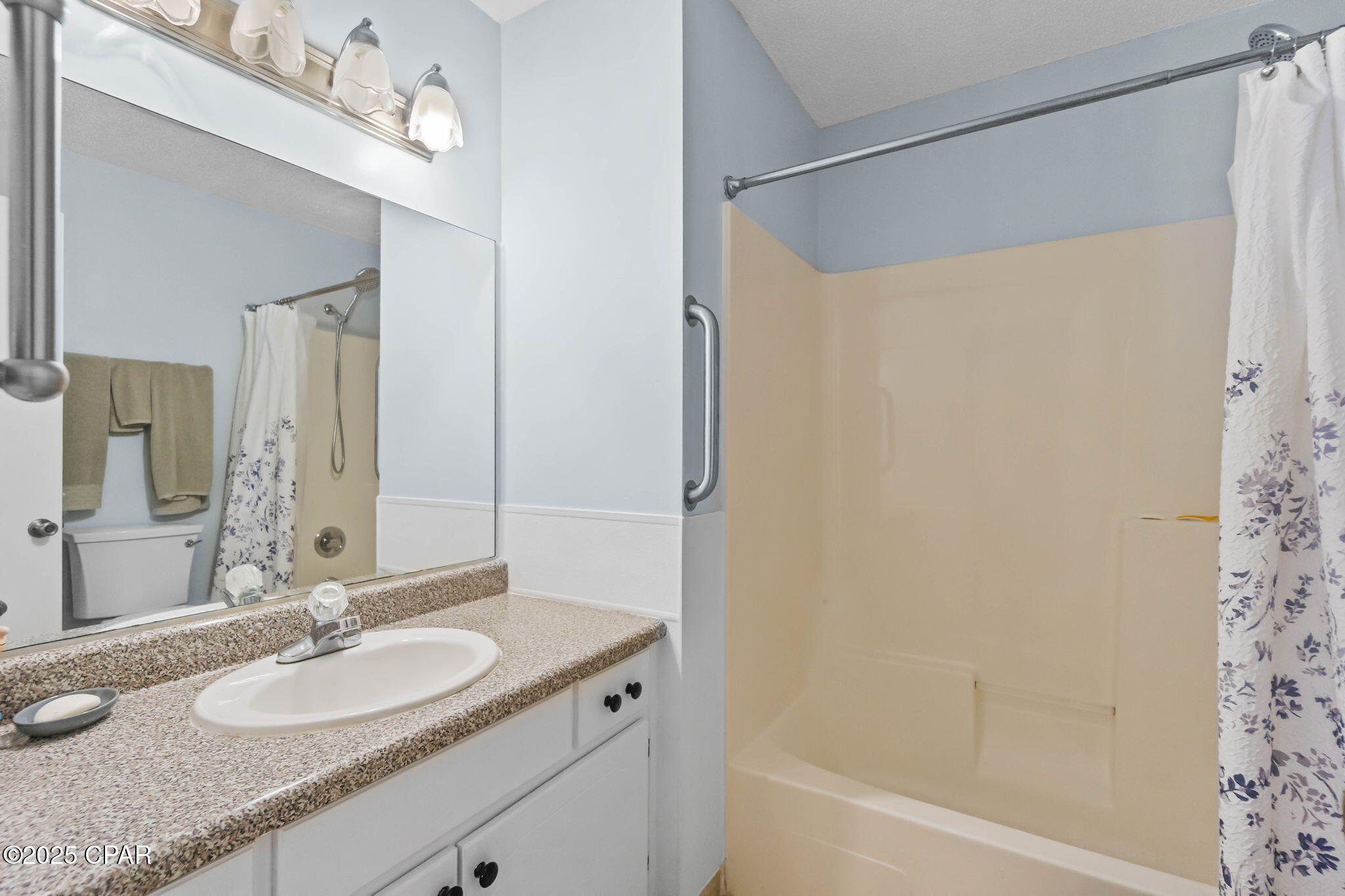 Ejbi94ibmcwbrrwwtbh5ngn9gfjakzi0avvhwho5kwa