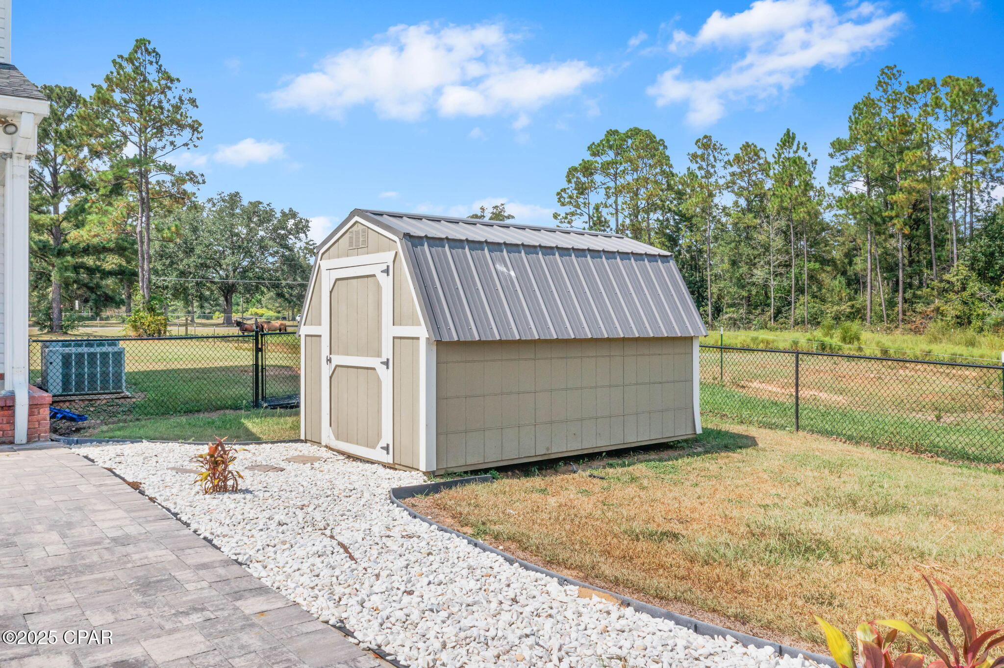 Eqhcn1lppeb 2m_f6l0x14 Eqvpyyh7hkzpocyef3yy