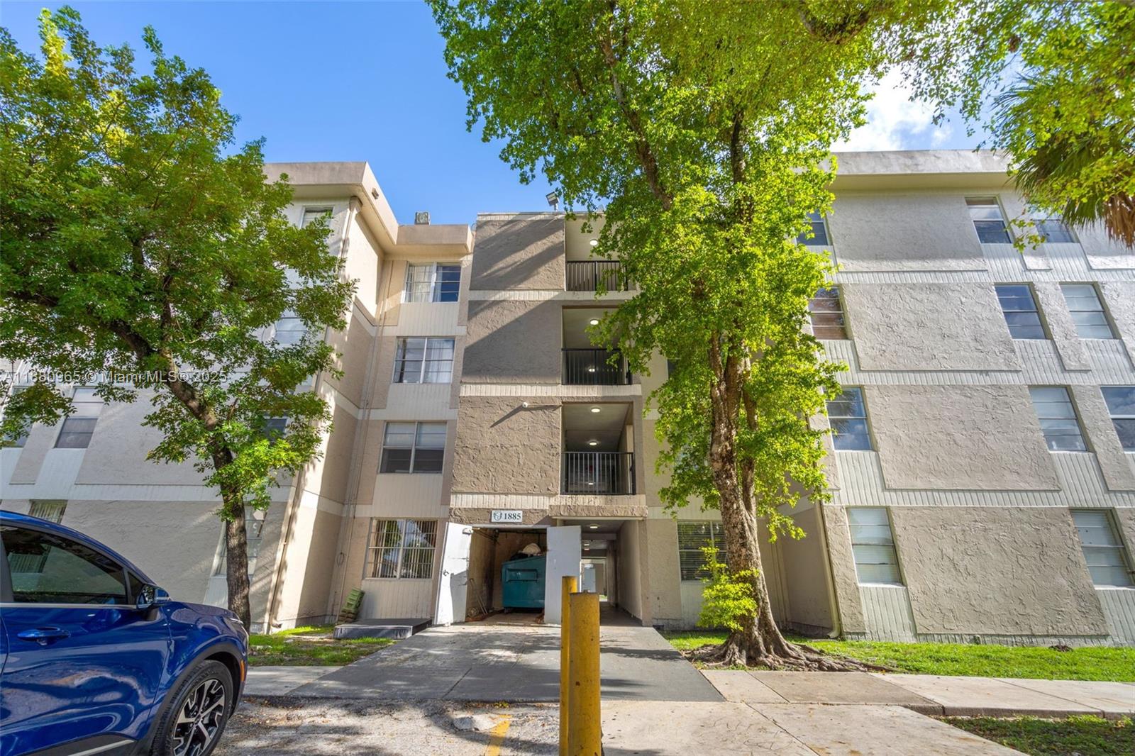 Property photo # 0