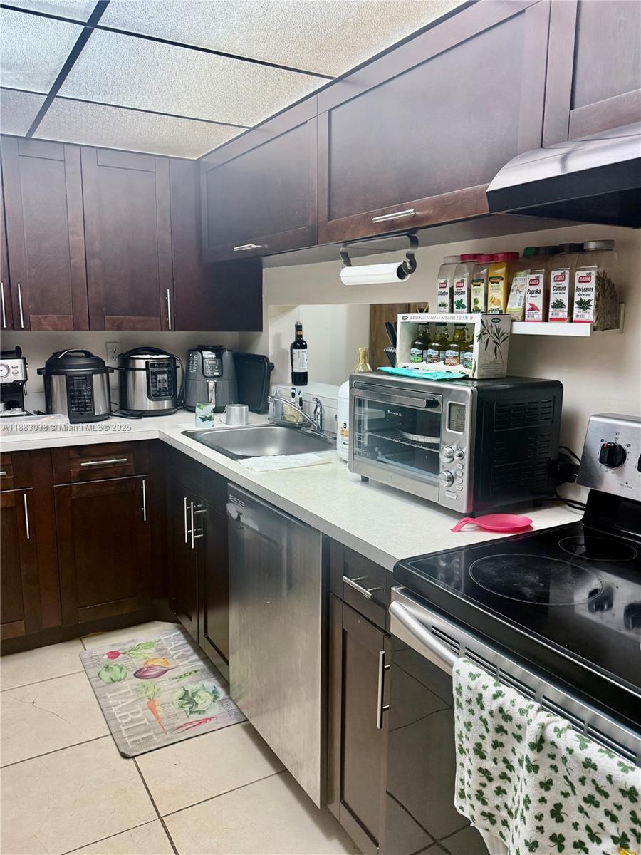 Property photo # 8