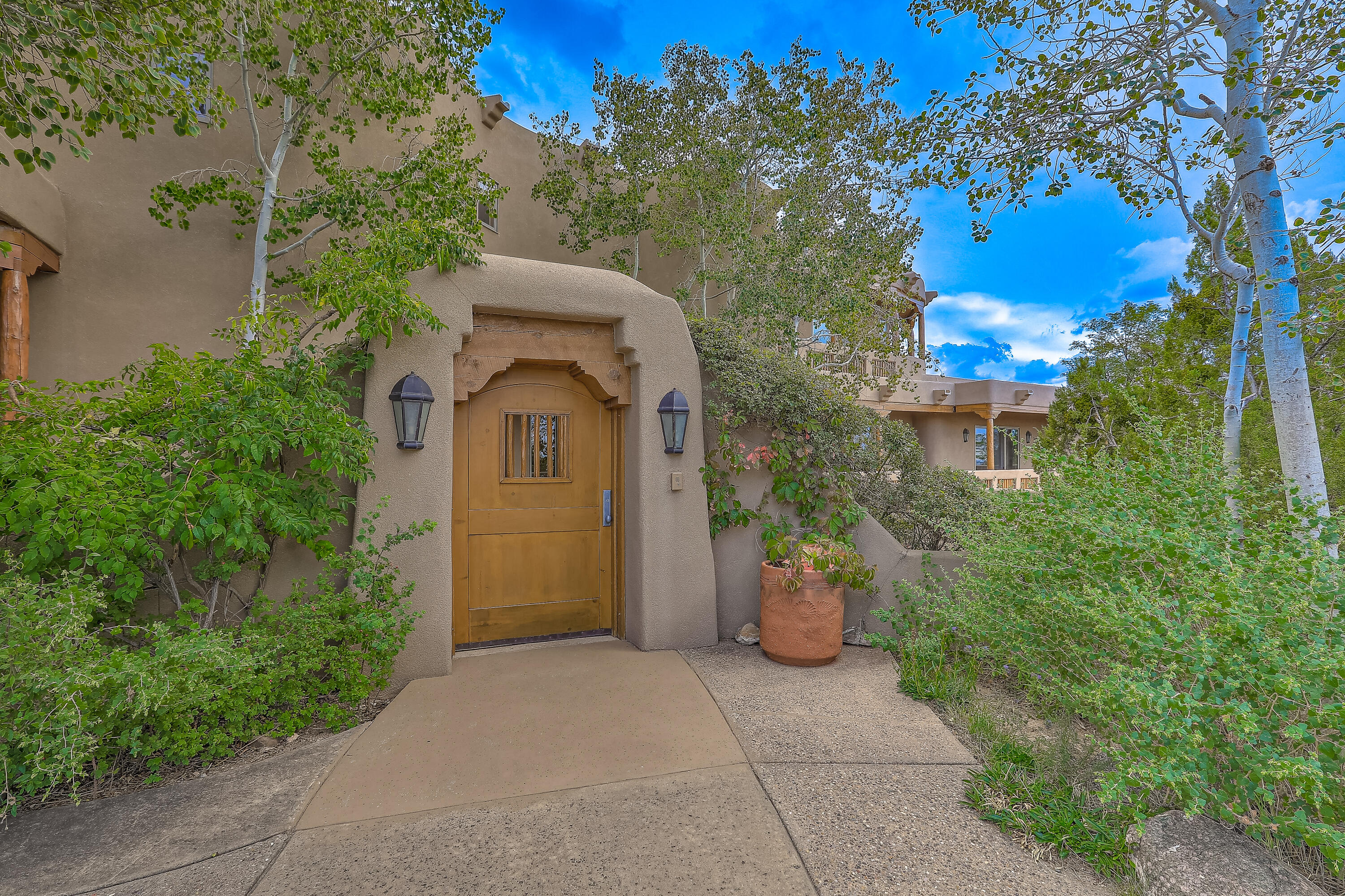 13732 CANADA DEL OSO Place NE 