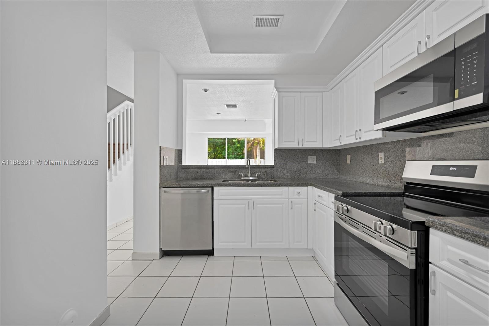 Property photo # 3