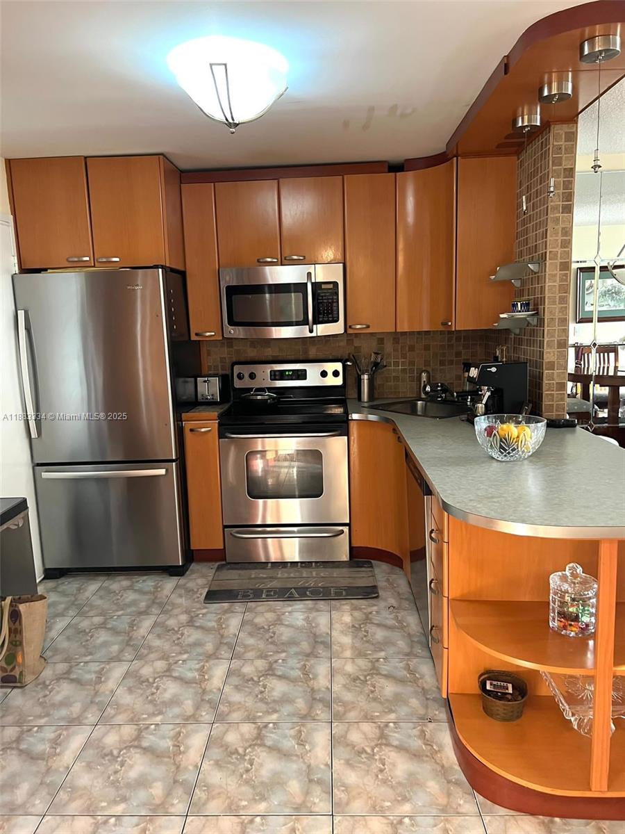 Property photo # 7